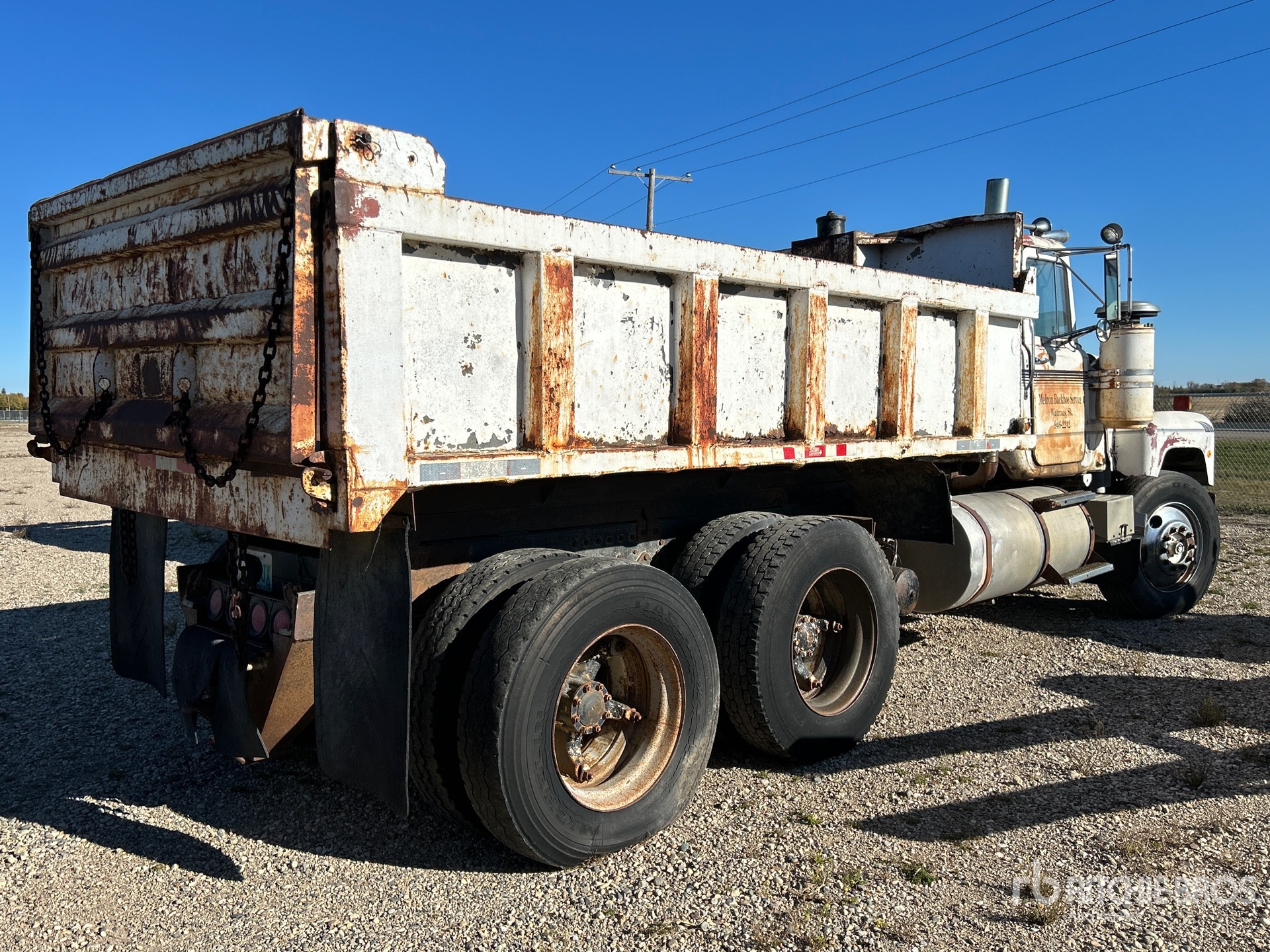 General Appearance with Picture, Right Rear Corner