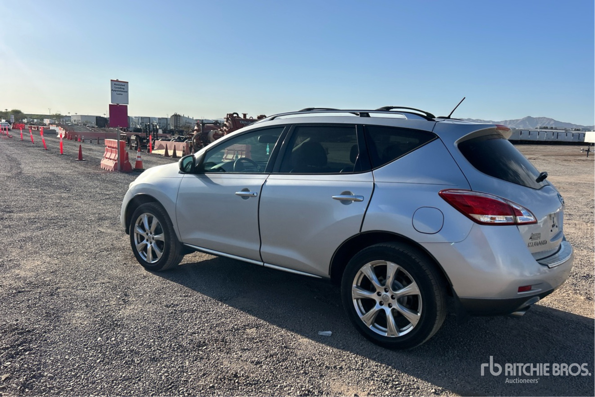 General Appearance with Picture, Left Rear Corner