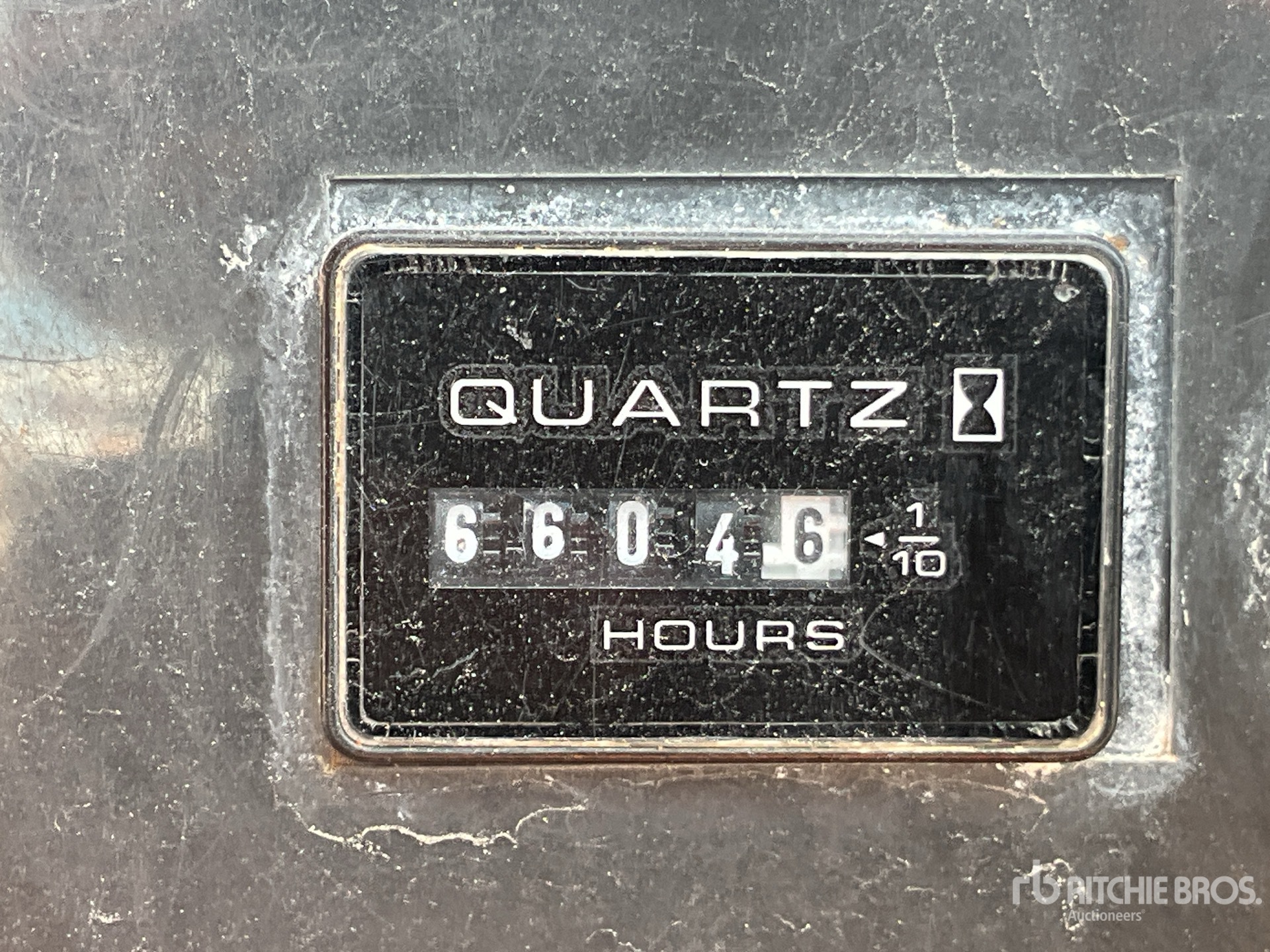 General Appearance with Hour Meter / Odometer