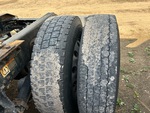 4 Underbody - Truck with 