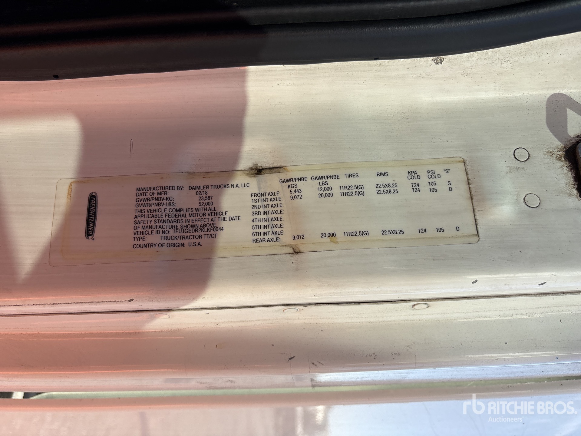 General Appearance with Serial Number / VIN