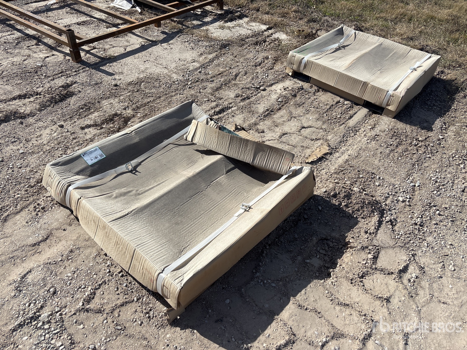 Aspect général with Image, coin avant gauche