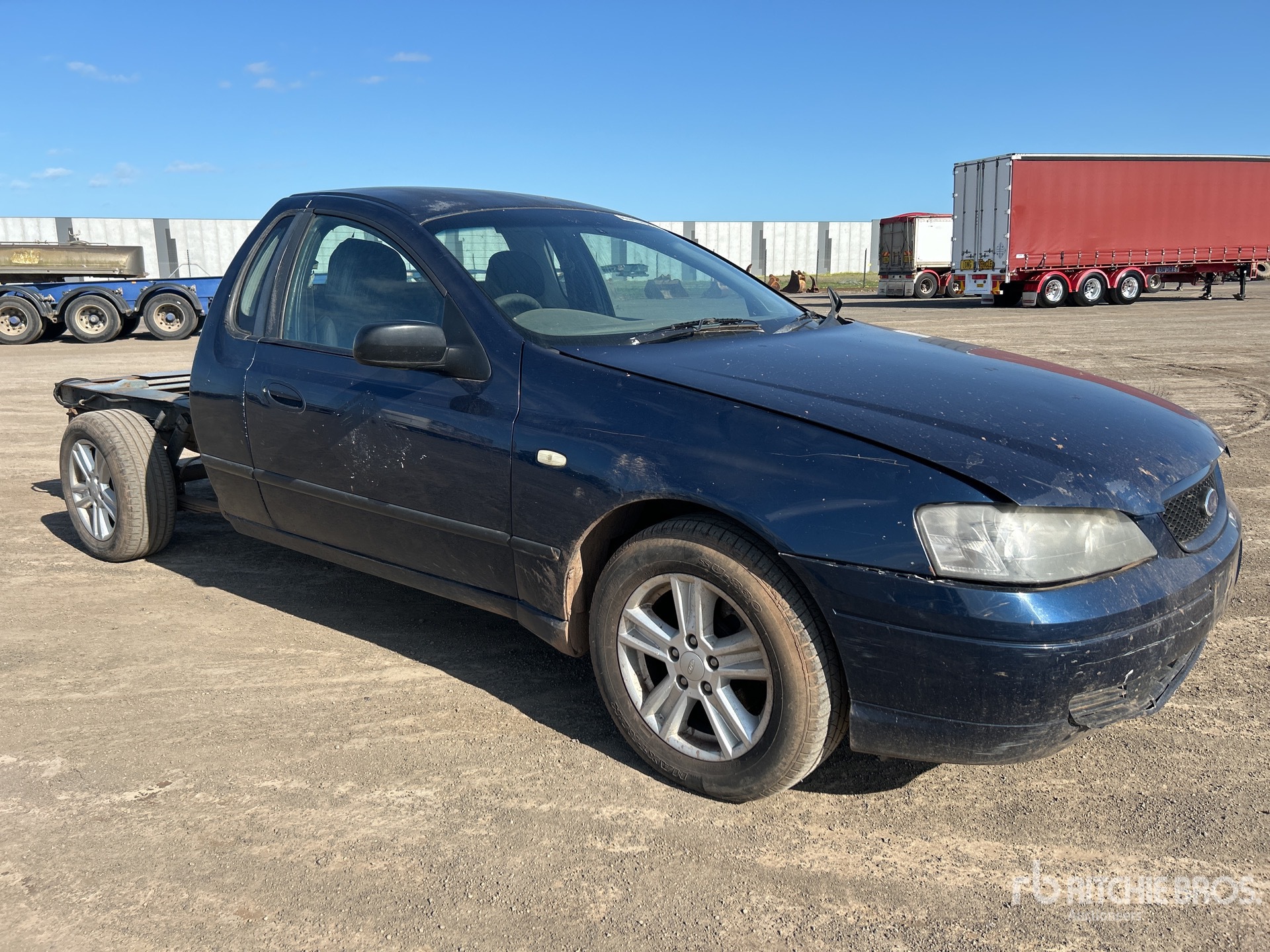 General Appearance with Picture, Left Front Corner