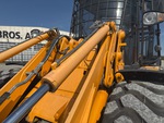 Hydraulics with 