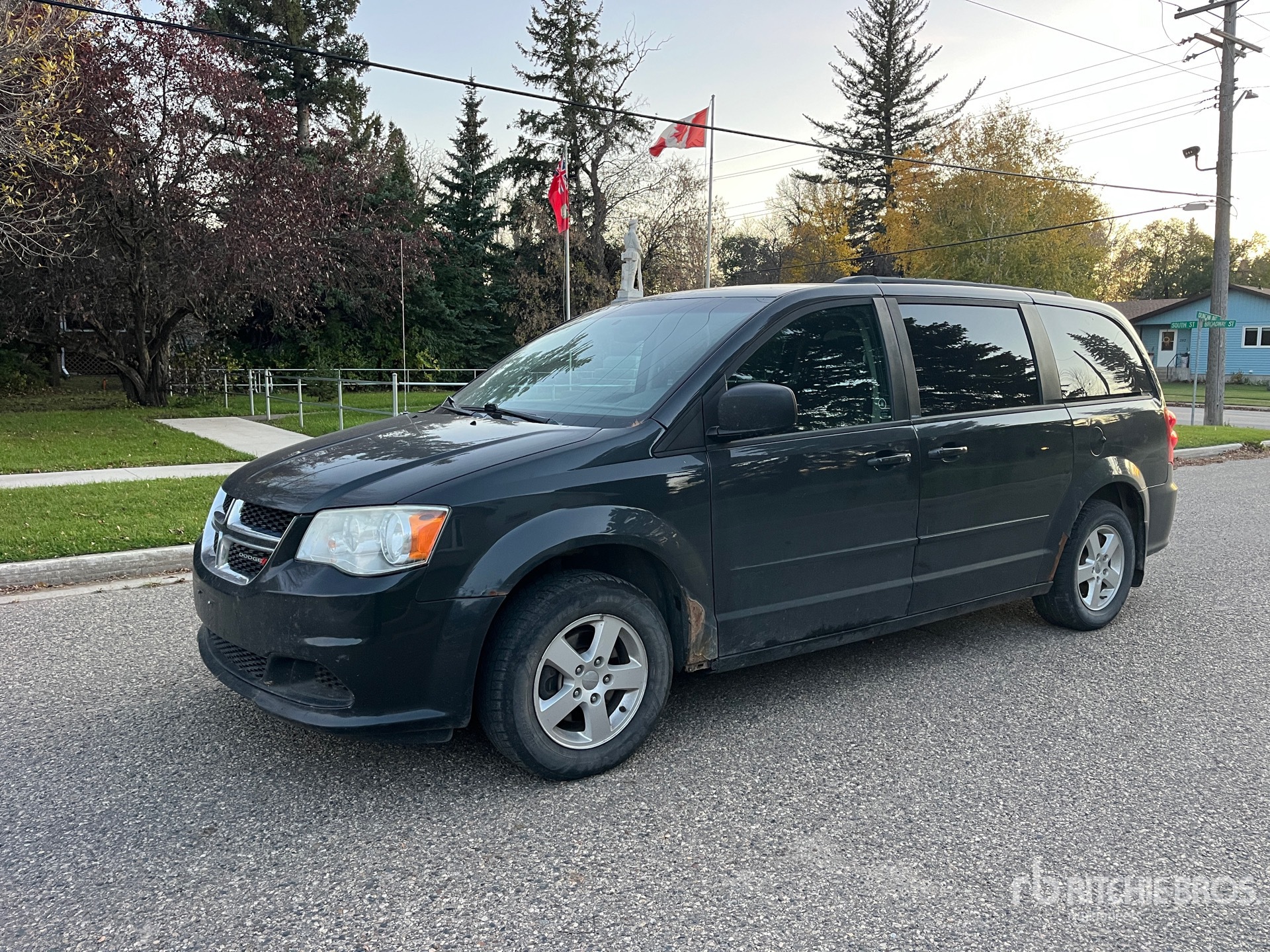 General Appearance with Featured Photo