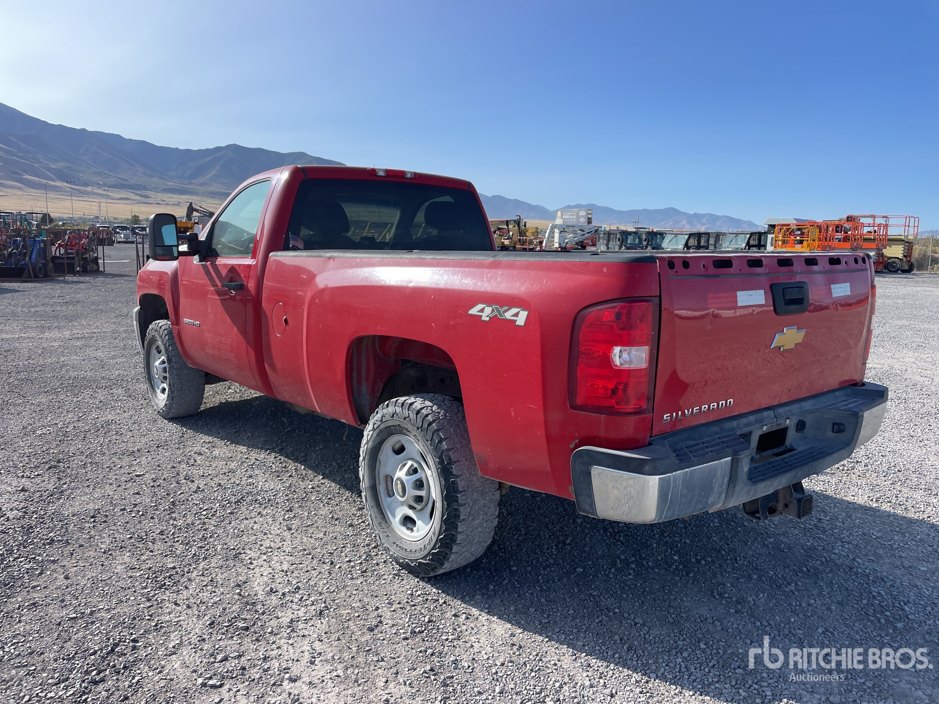 General Appearance with Picture, Left Rear Corner