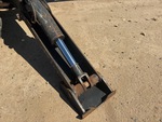 Hydraulics with Outrigger Cylinders