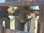 Hydraulics with Side Shift Cylinder
