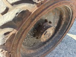 Drivetrain with Right Rear Final Drive