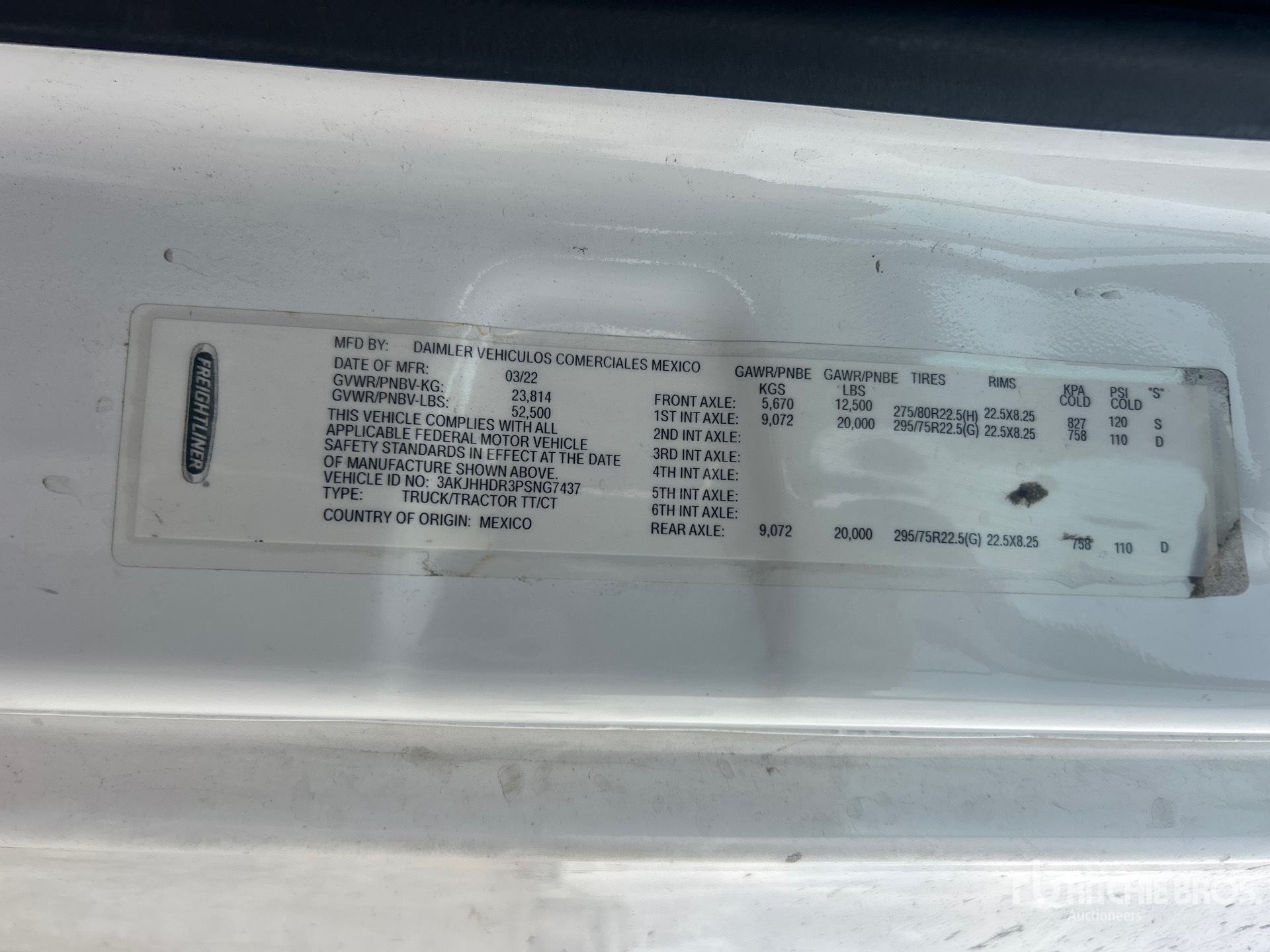 General Appearance with Serial Number / VIN