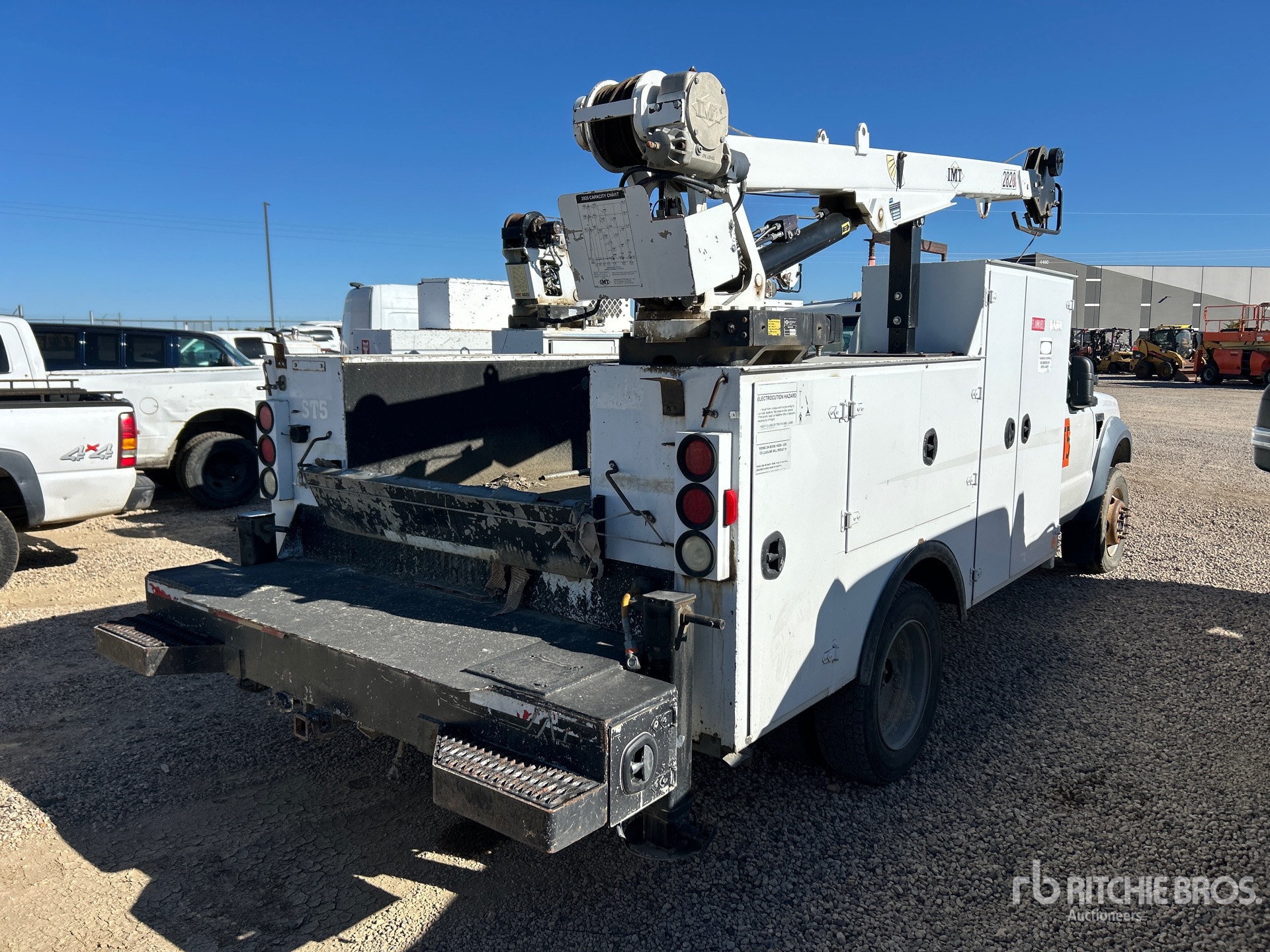 Aspect général with Image, coin arrière droit