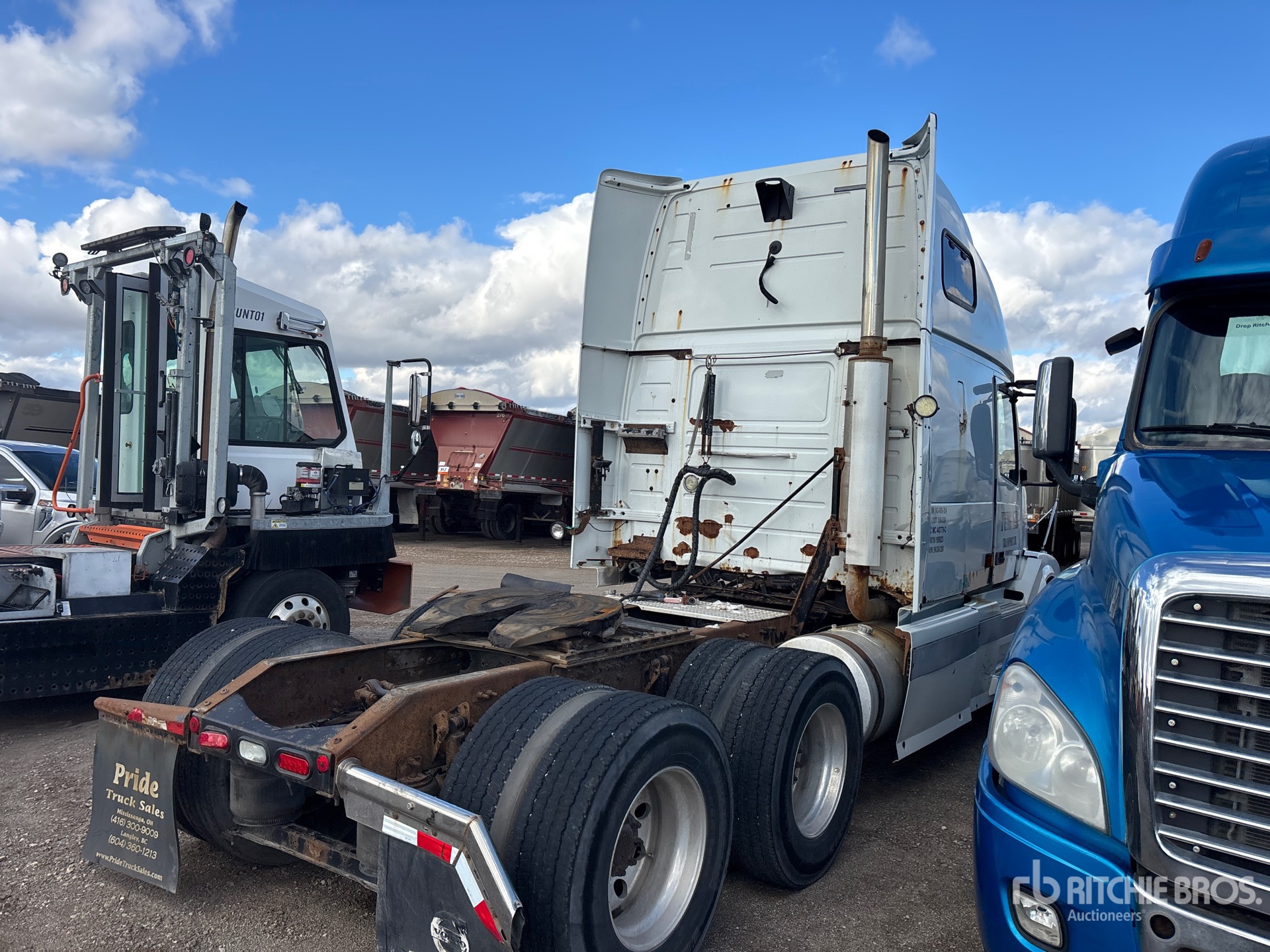 General Appearance with Imagen: esquina trasera derecha