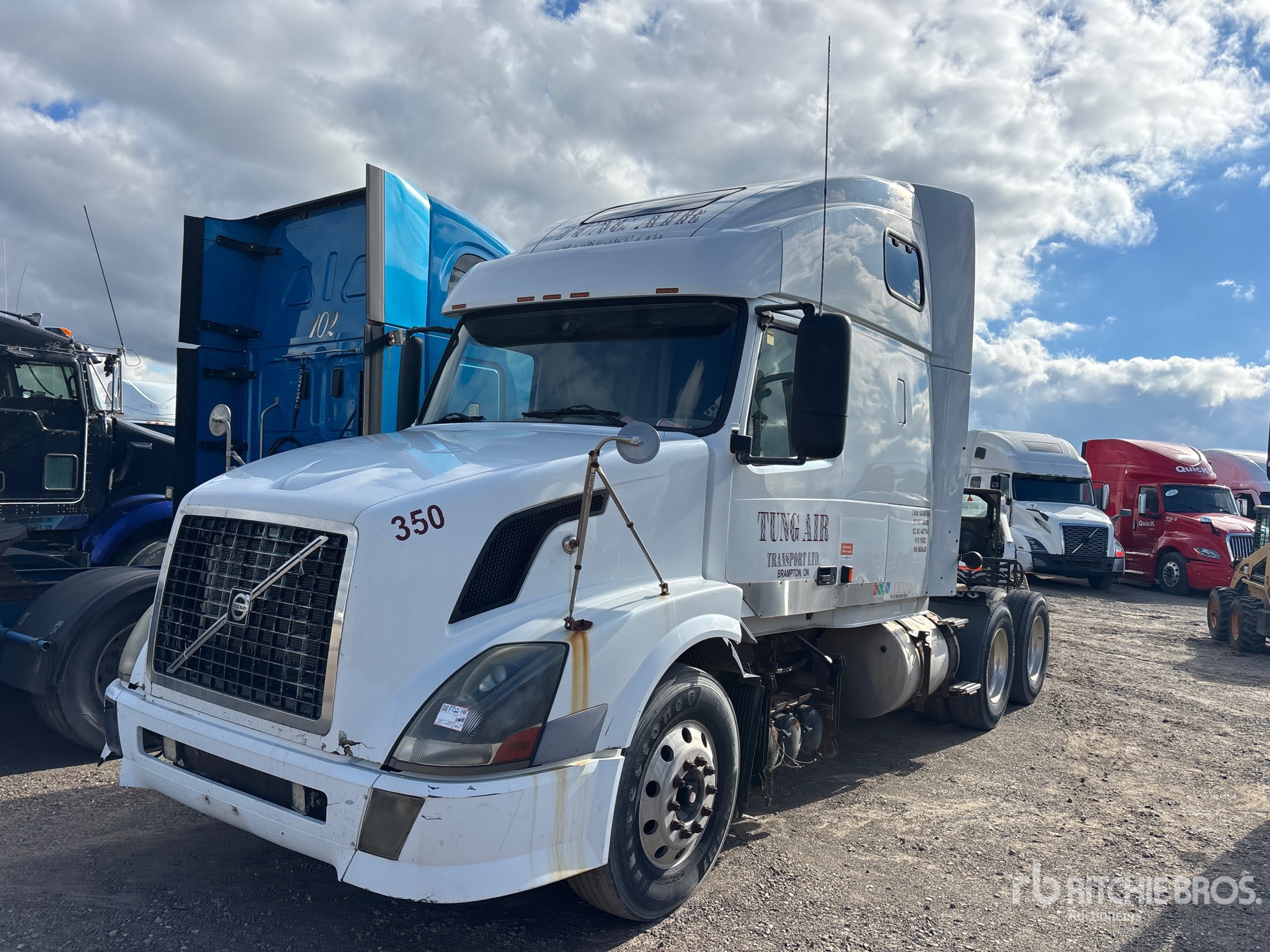 General Appearance with Imagen: esquina delantera izquierda