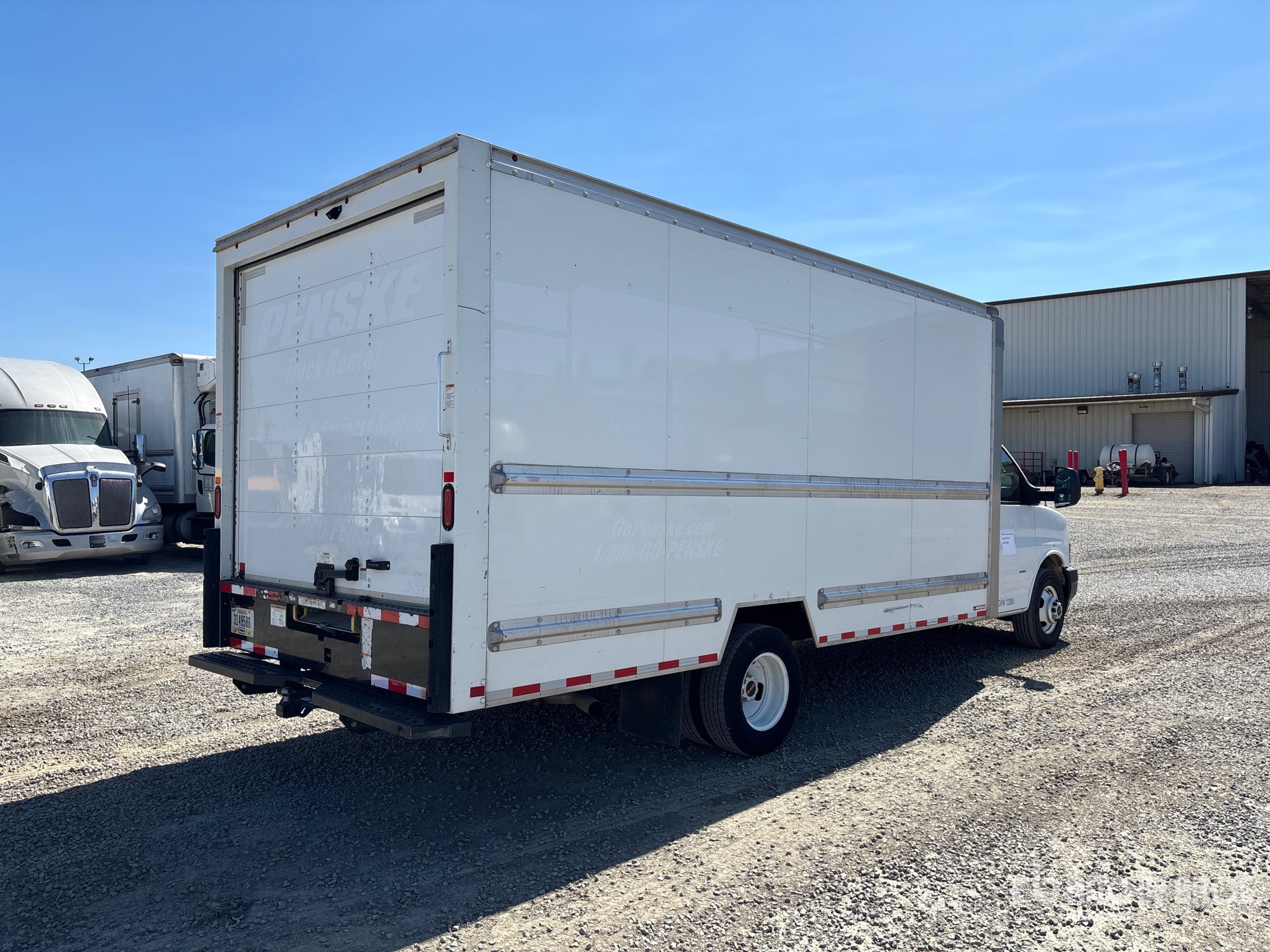General Appearance with Picture, Right Rear Corner