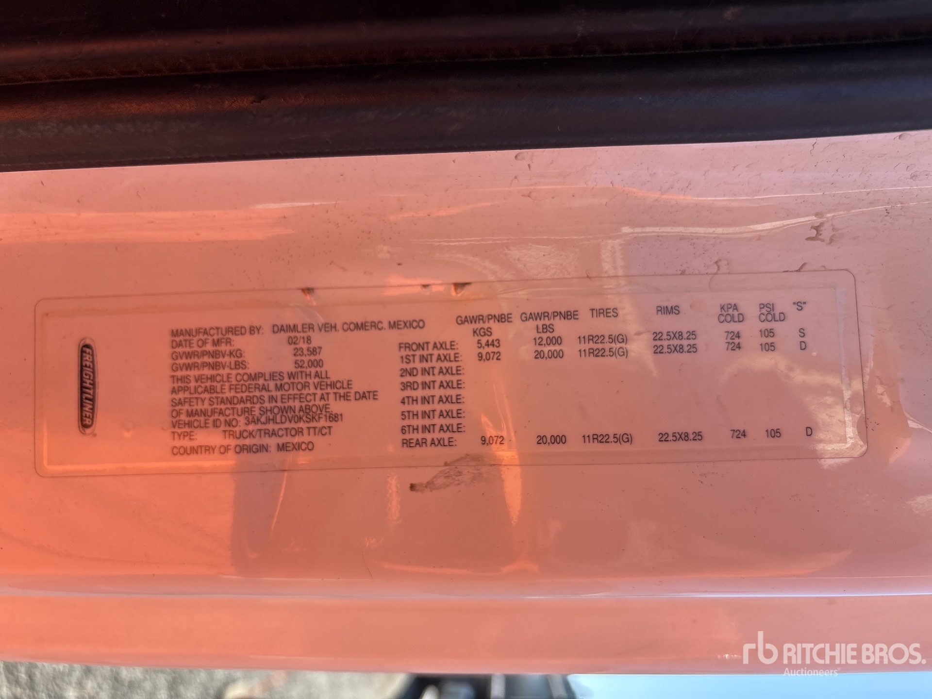 General Appearance with Serial Number / VIN