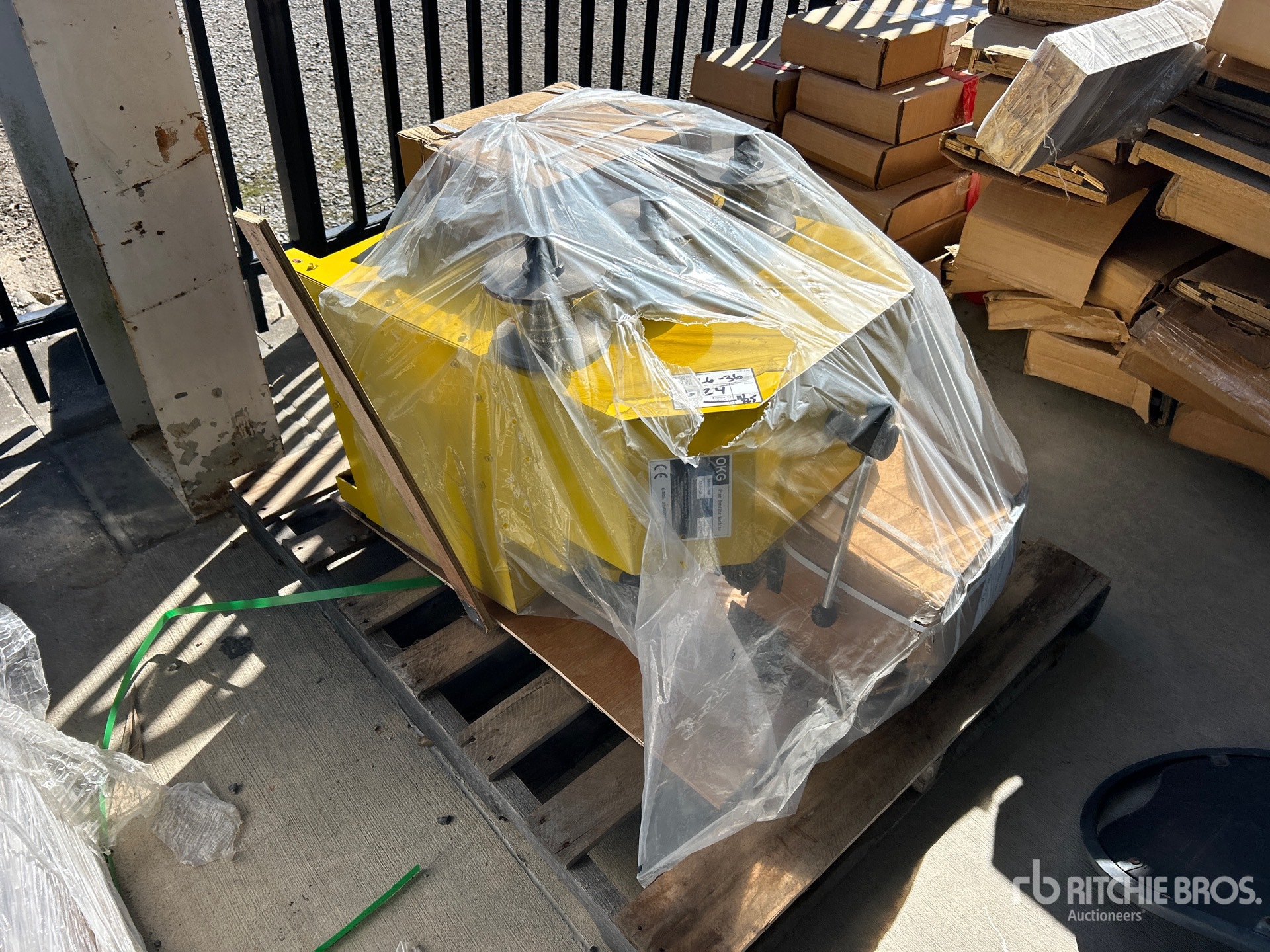 General Appearance with Imagen: esquina trasera izquierda