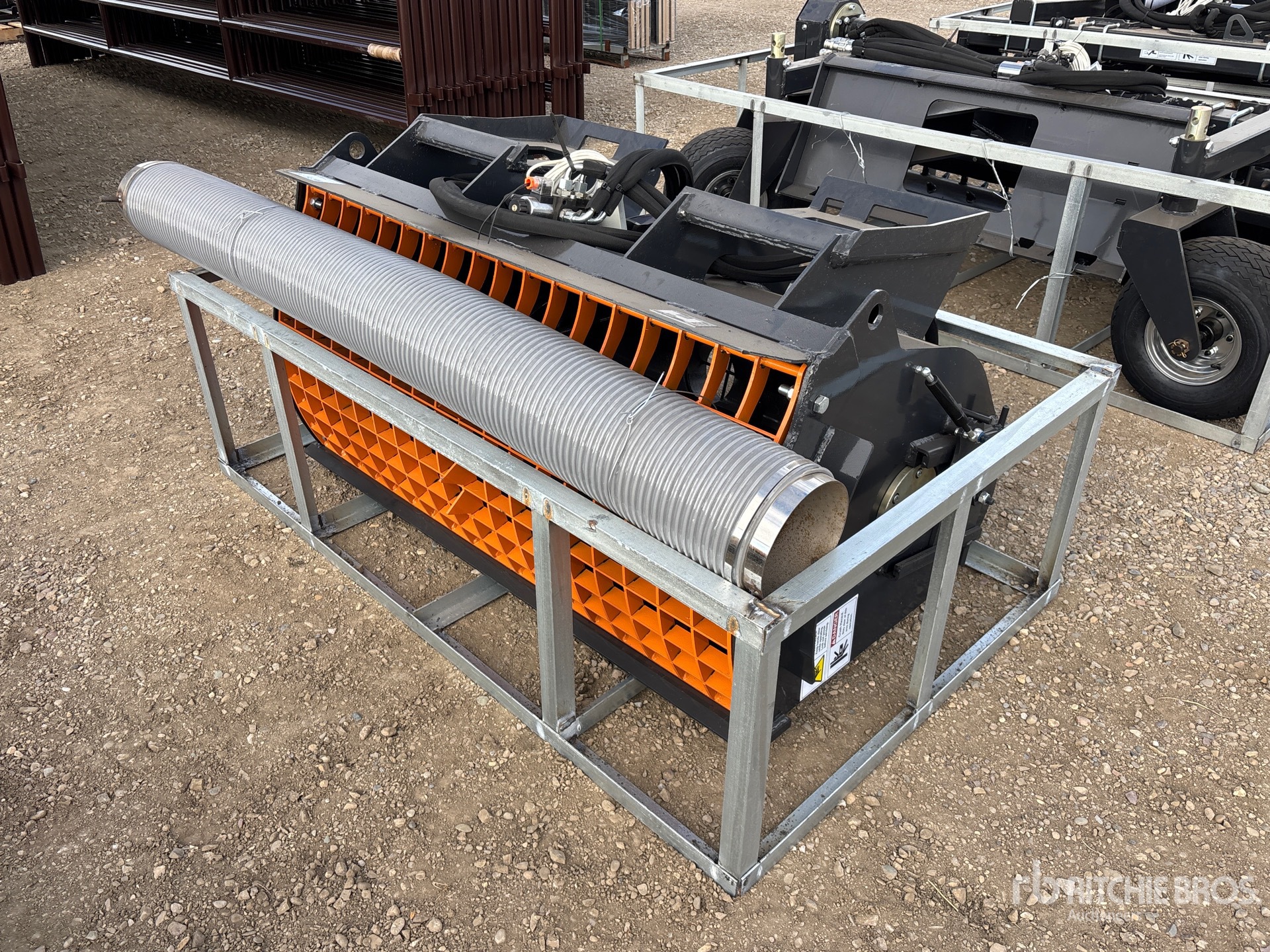 General Appearance with Bild, Ecke vorne links