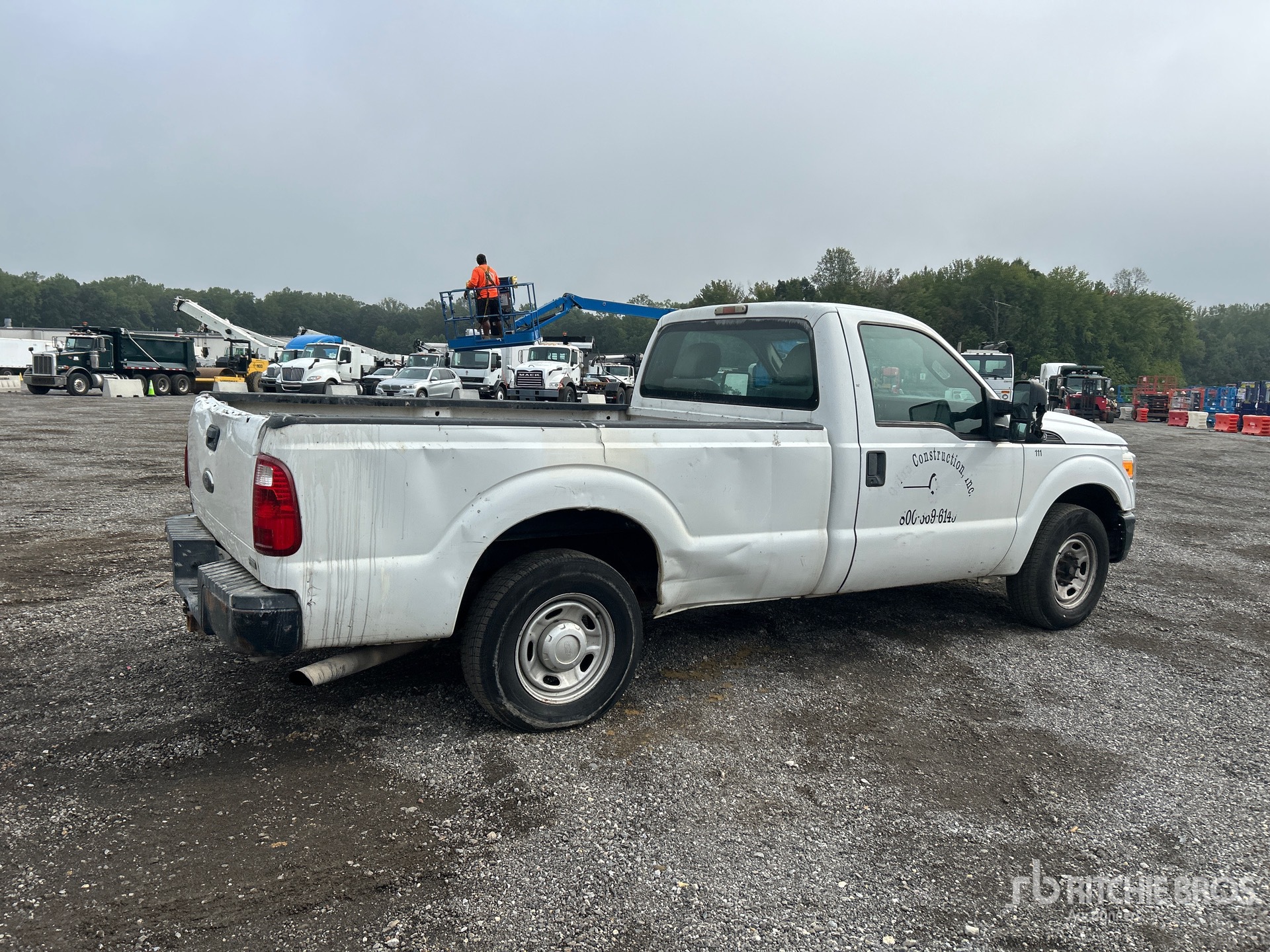 General Appearance with Picture, Right Rear Corner