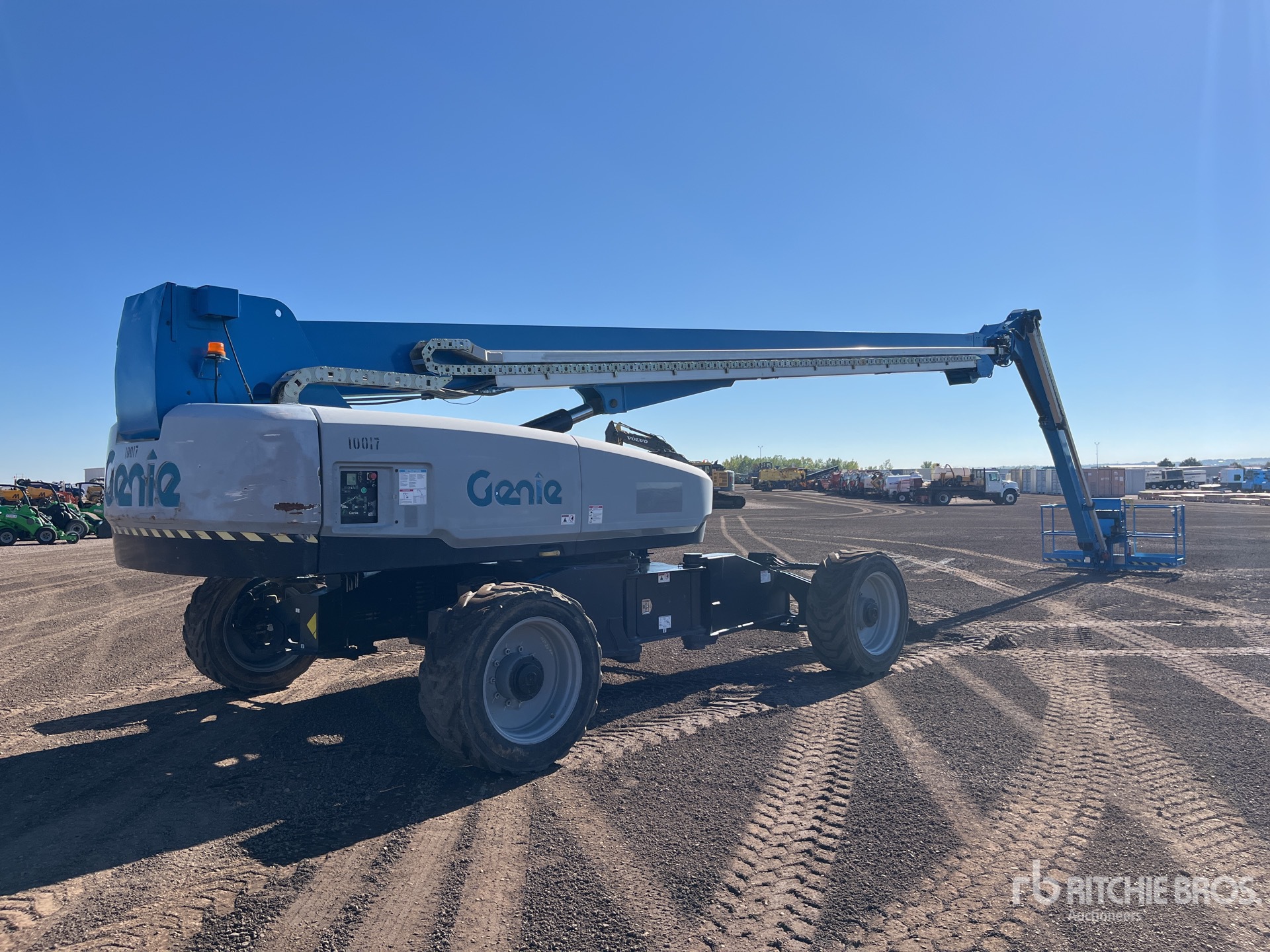 ELEVADOR TELESCóPICO 2017 GENIE 4WD SX135XC