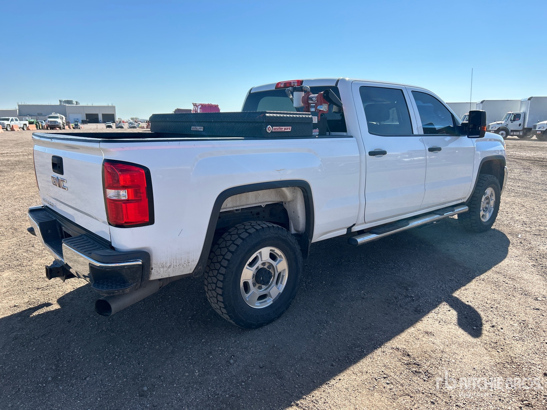 General Appearance with Picture, Right Rear Corner