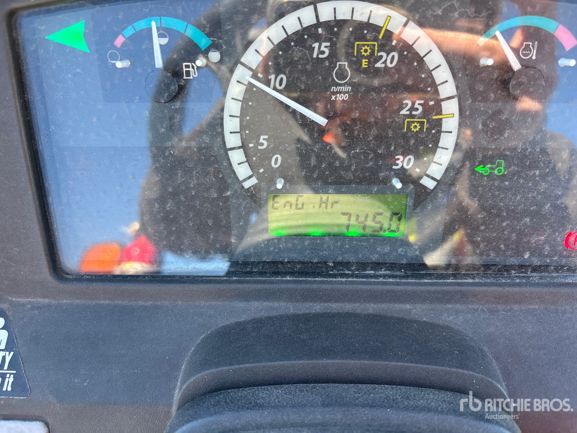 General Appearance with Hour Meter / Odometer
