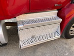 4 Underbody - Truck with 