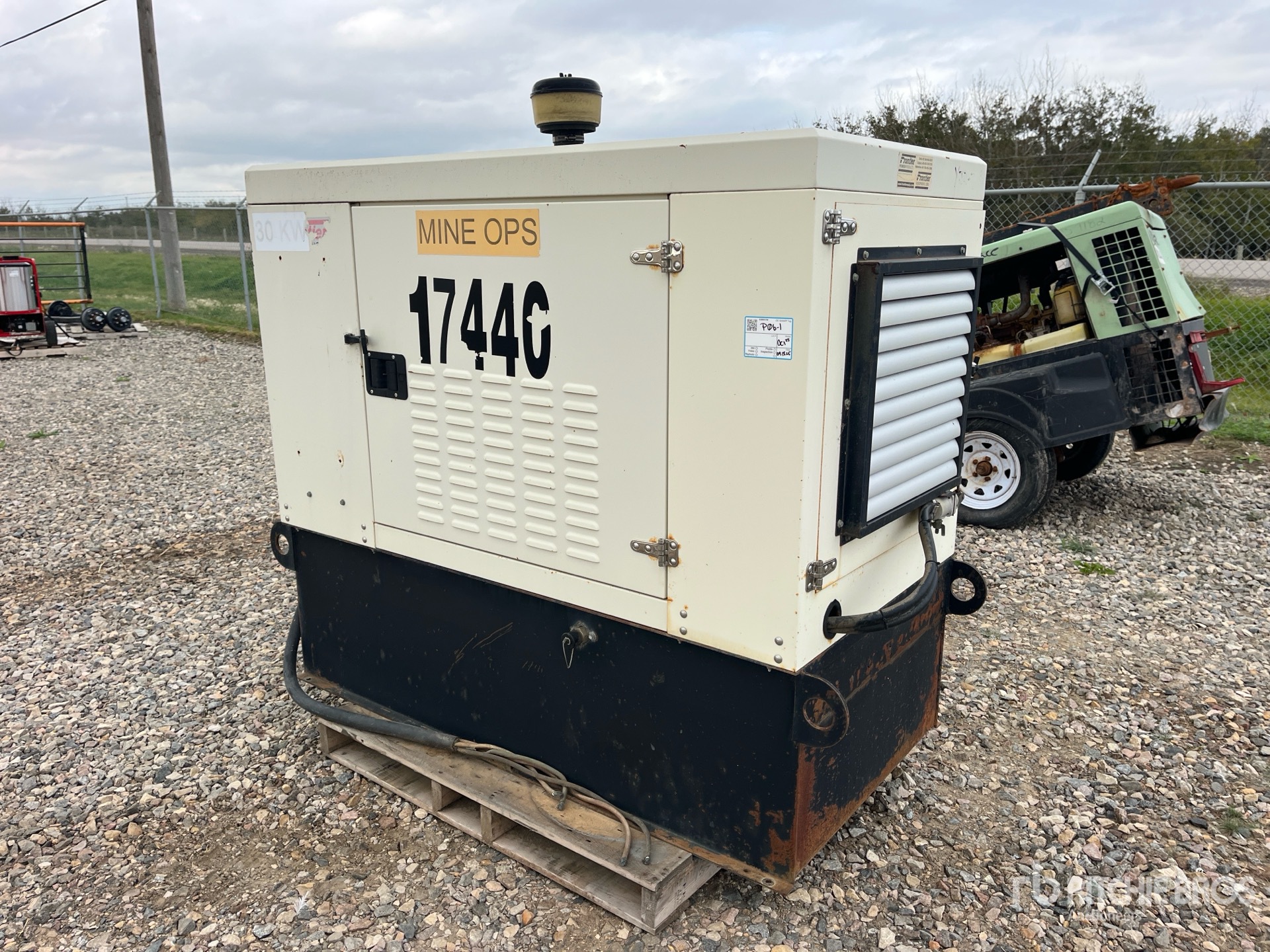General Appearance with Picture, Left Rear Corner