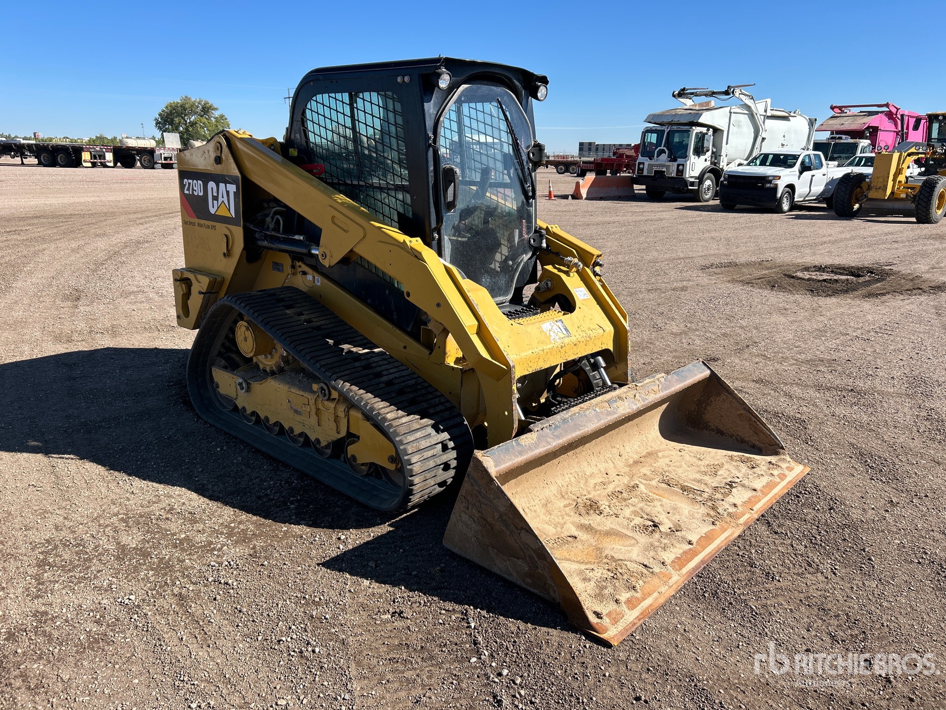 MINI CARGADOR SOBRE ORUGAS 2019 COMPAC 279D