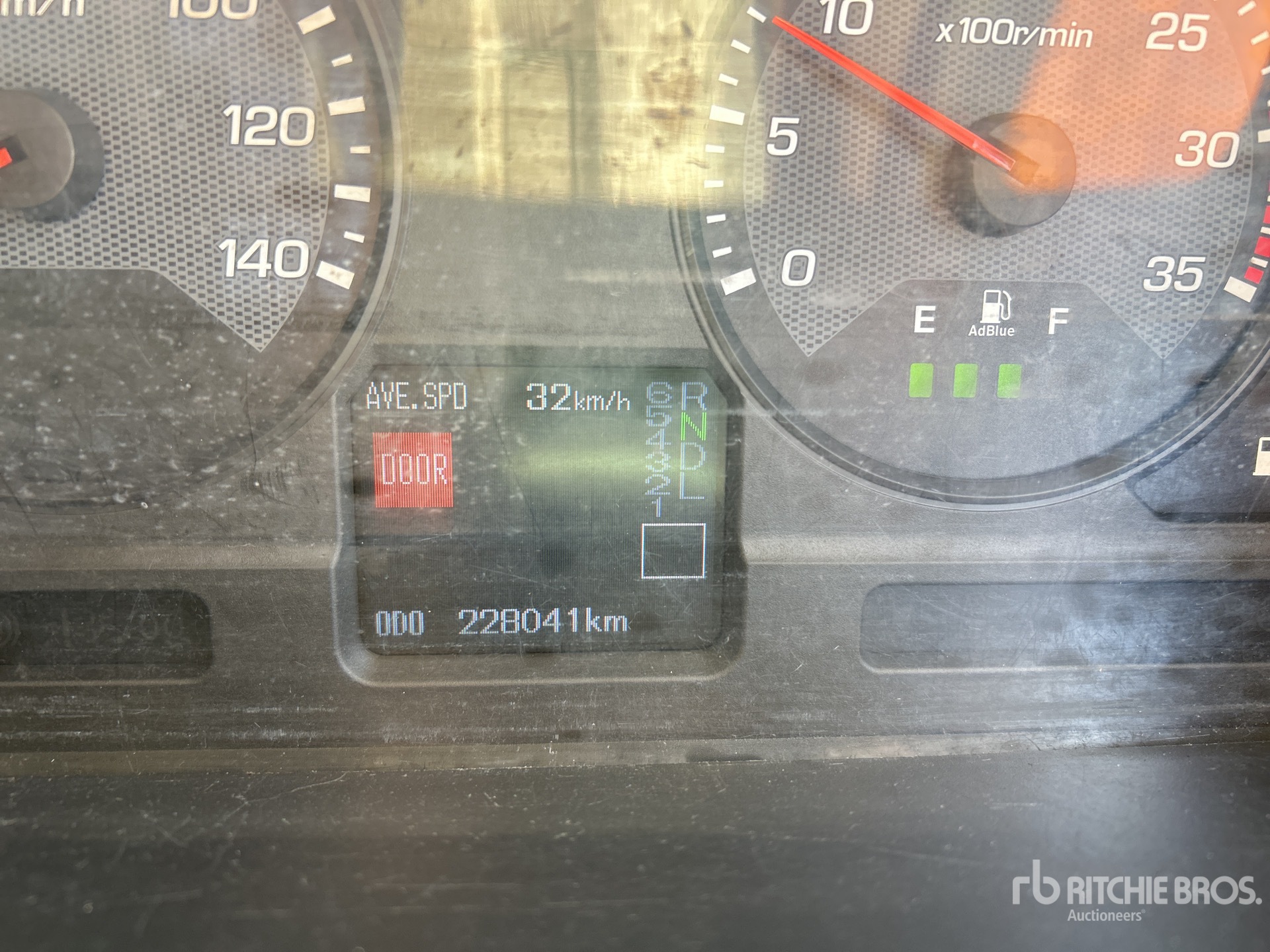 General Appearance with Hour Meter / Odometer