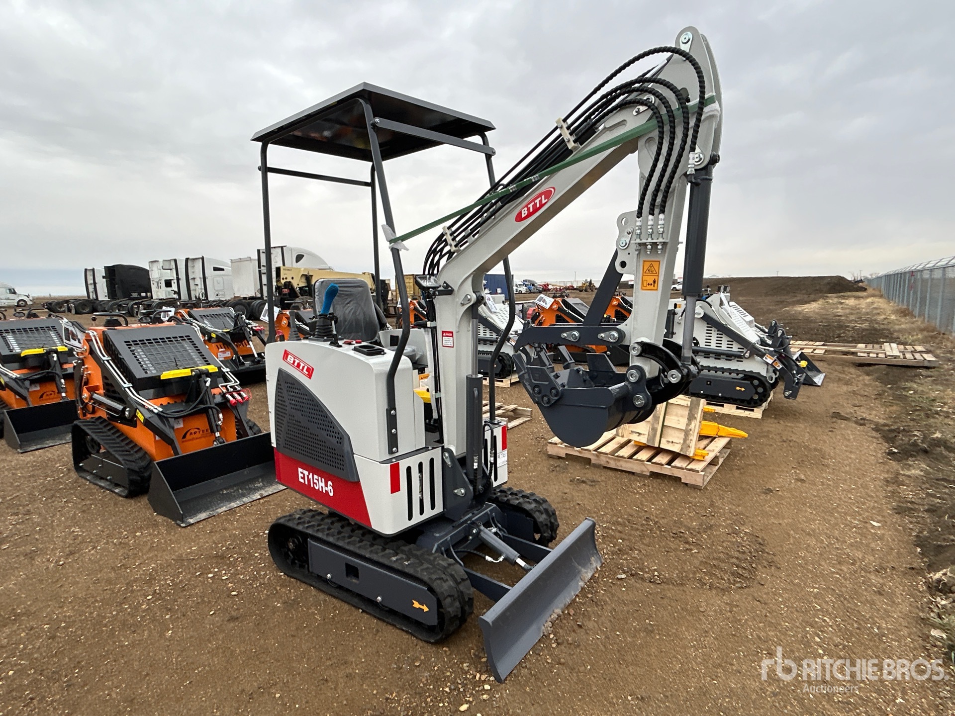 General Appearance with Picture, Right Front Corner