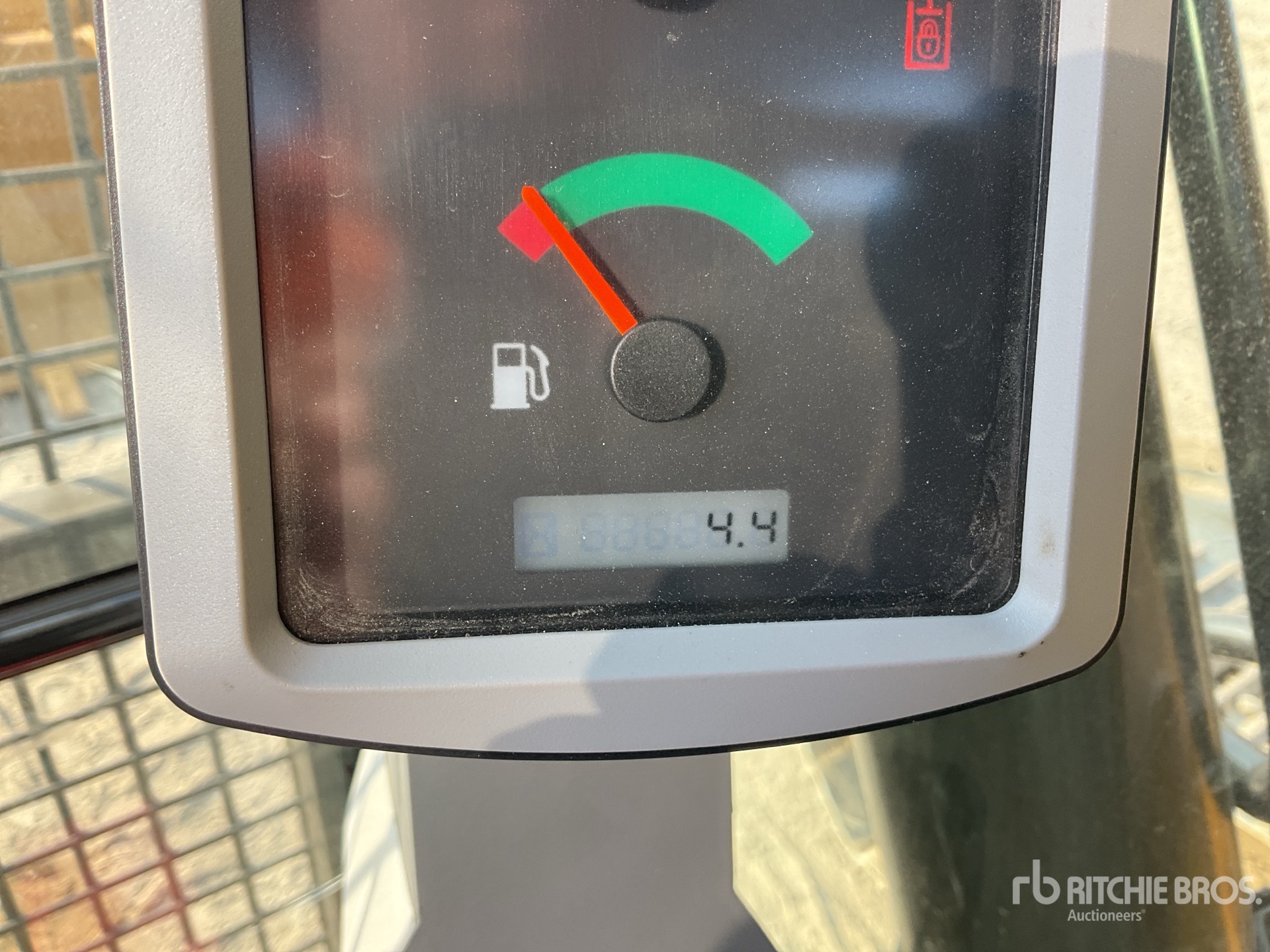 General Appearance with Hour Meter / Odometer