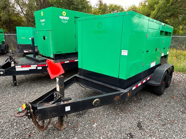 2015 Cummins C200D6R 200 kW Mobile Generator Set 2015 Cummins C200D6R 200 kW Mobile Generator Set