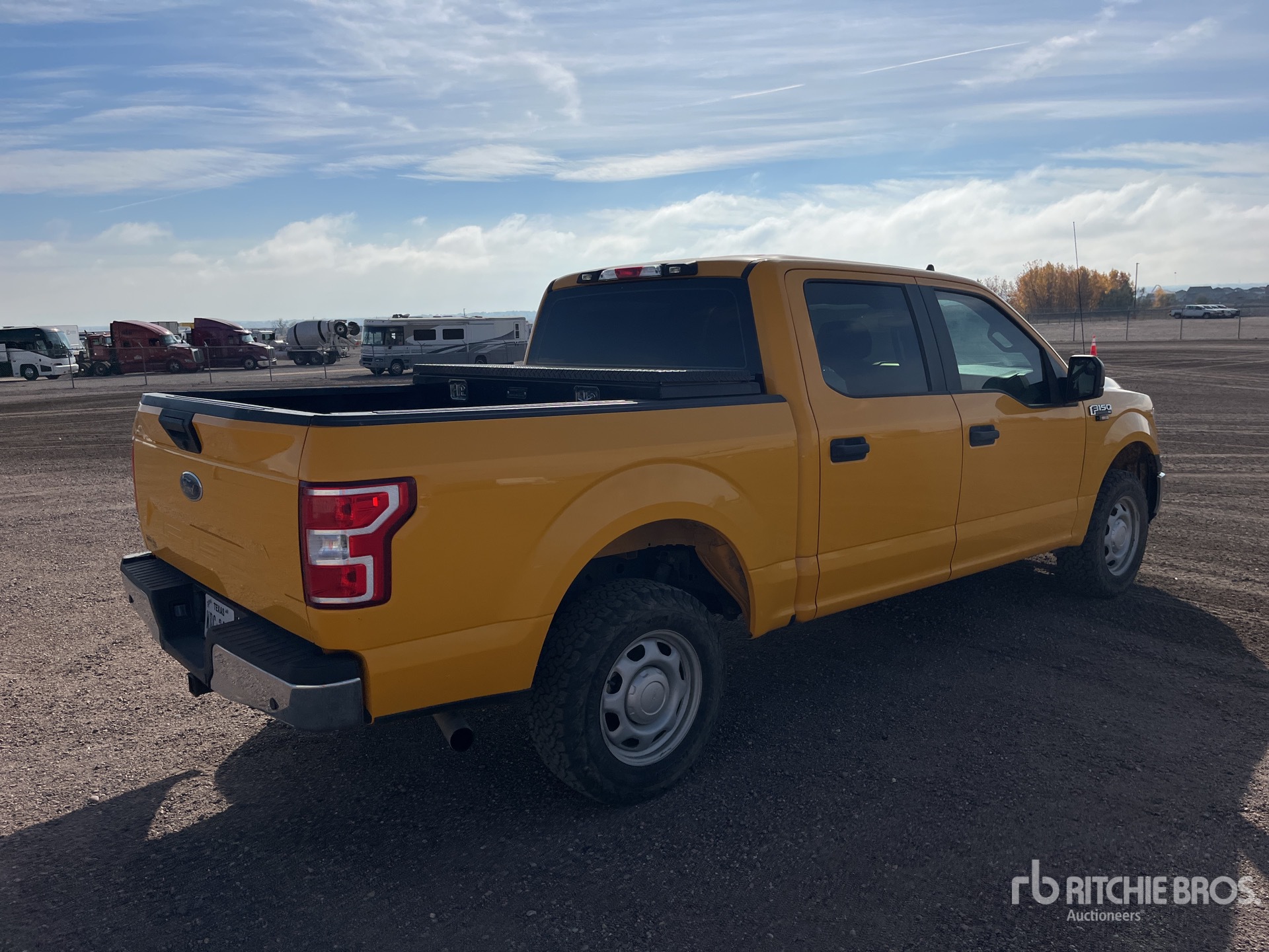 General Appearance with Picture, Right Rear Corner