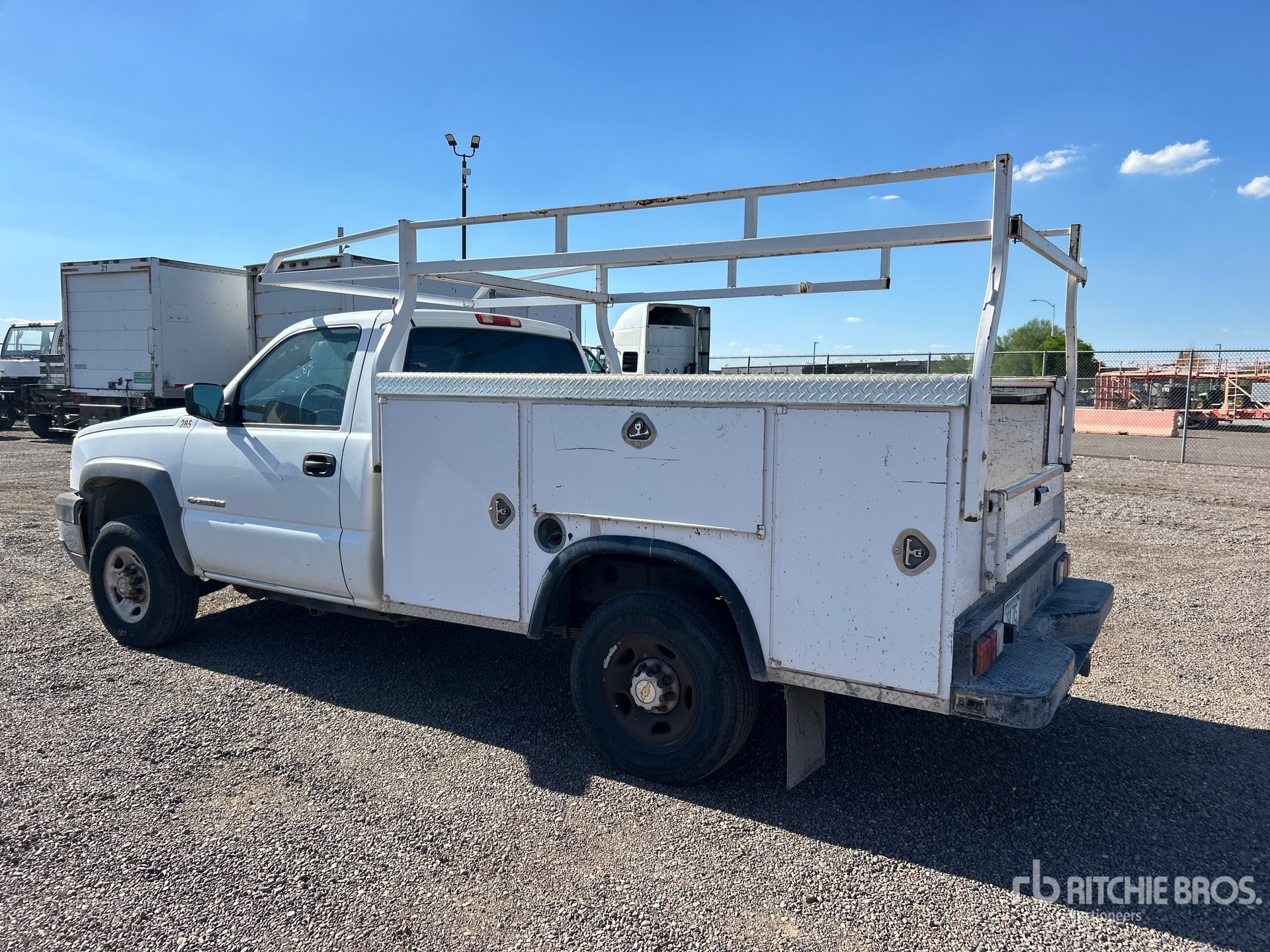 General Appearance with Picture, Left Rear Corner