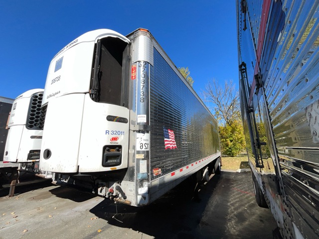2011 Kidron 32 ft x 96 in S/A Refrigerated Trailer