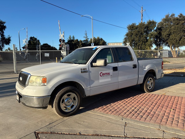 2008 Ford F-150 XLT 4x2 Crew Cab Pickup