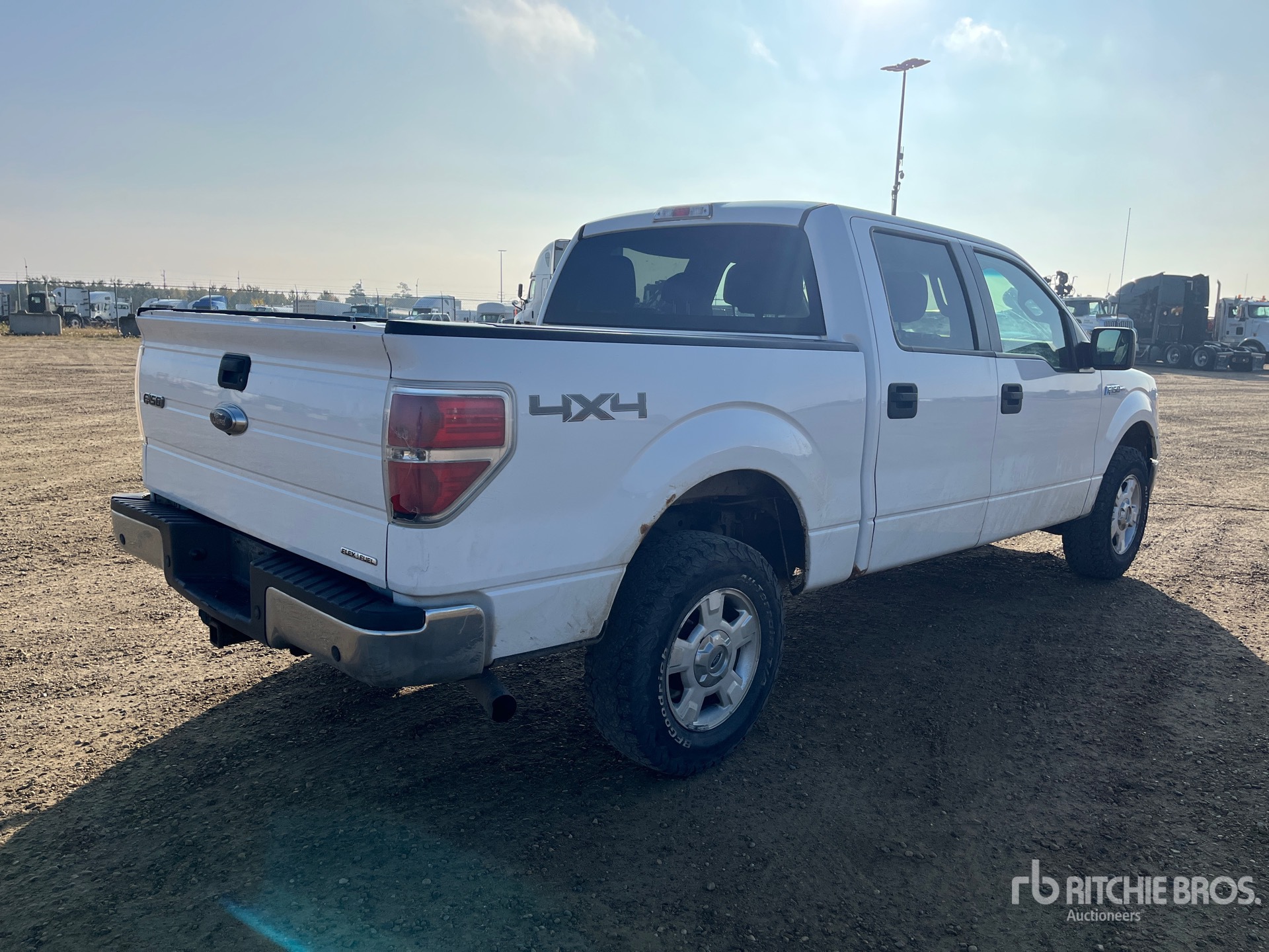 General Appearance with Picture, Right Rear Corner