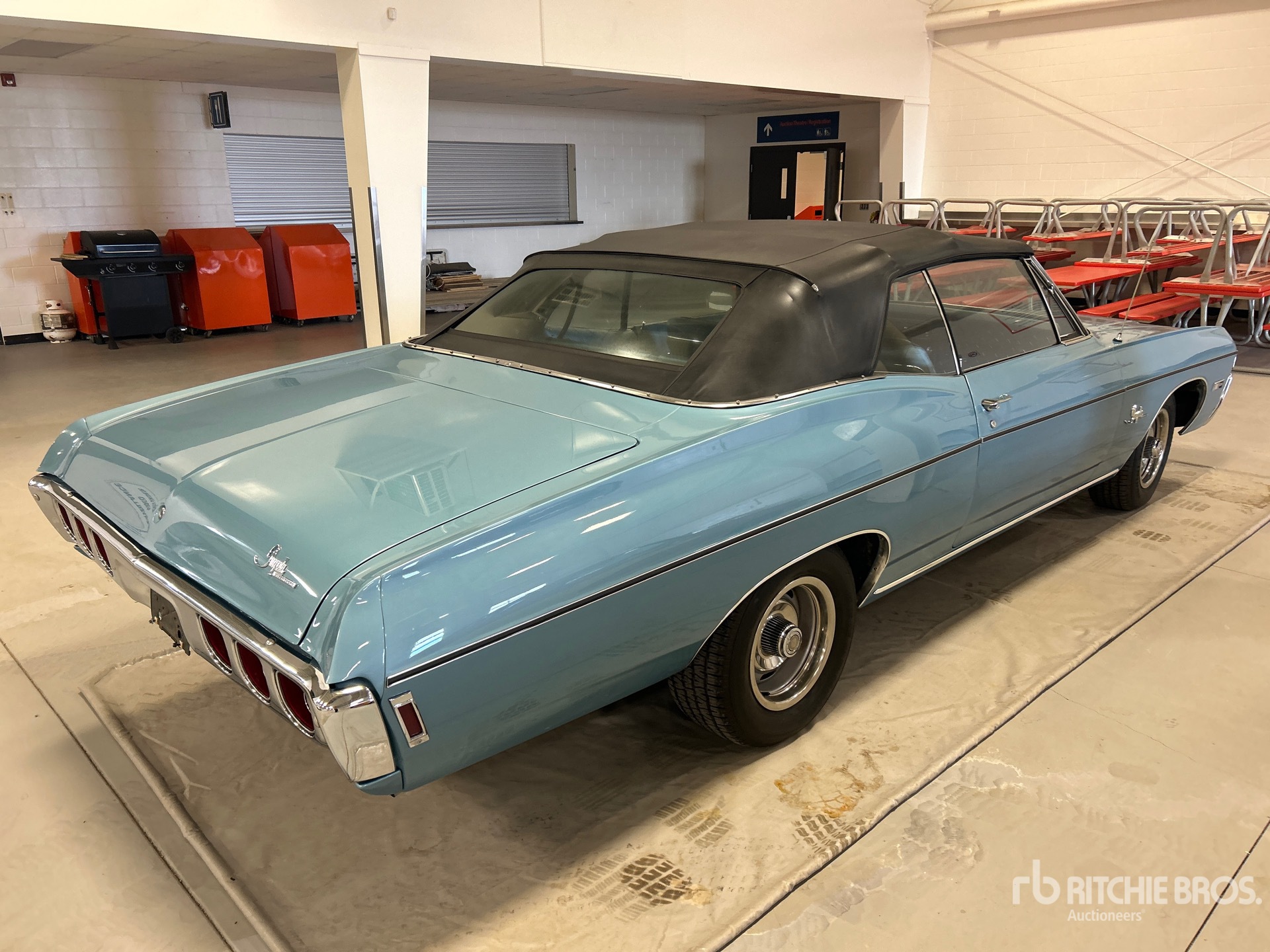 General Appearance with Picture, Right Rear Corner