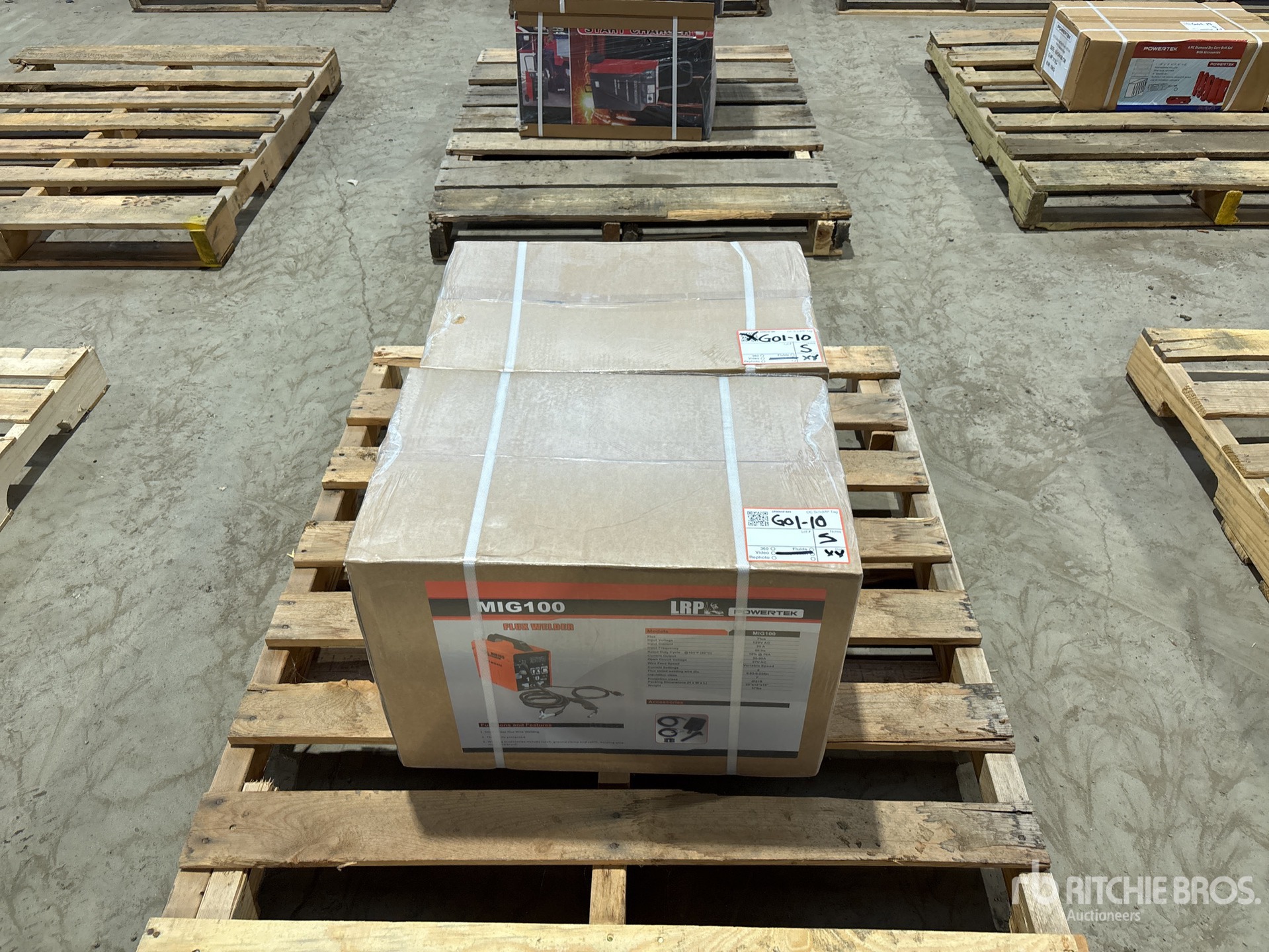 General Appearance with Picture, Left Front Corner