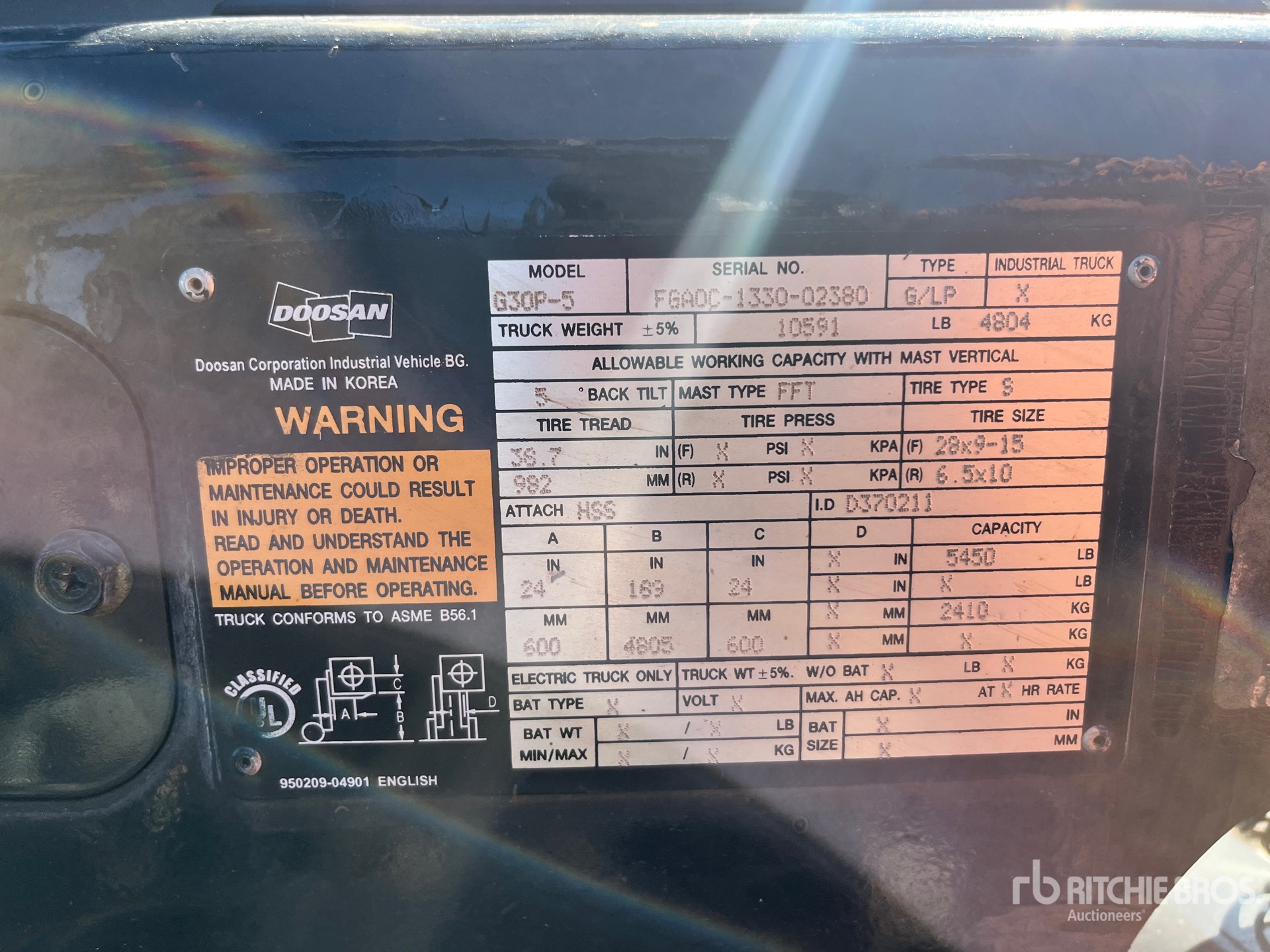 General Appearance with Serial Number / VIN