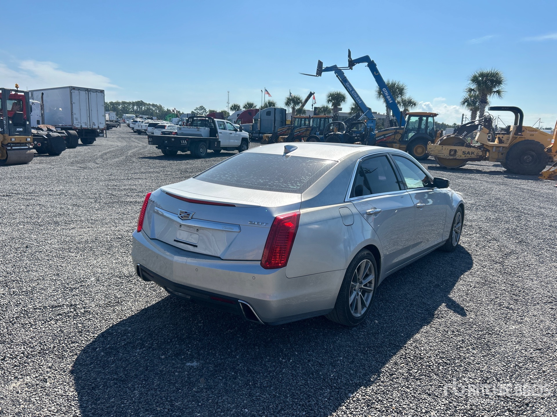 General Appearance with Picture, Right Rear Corner