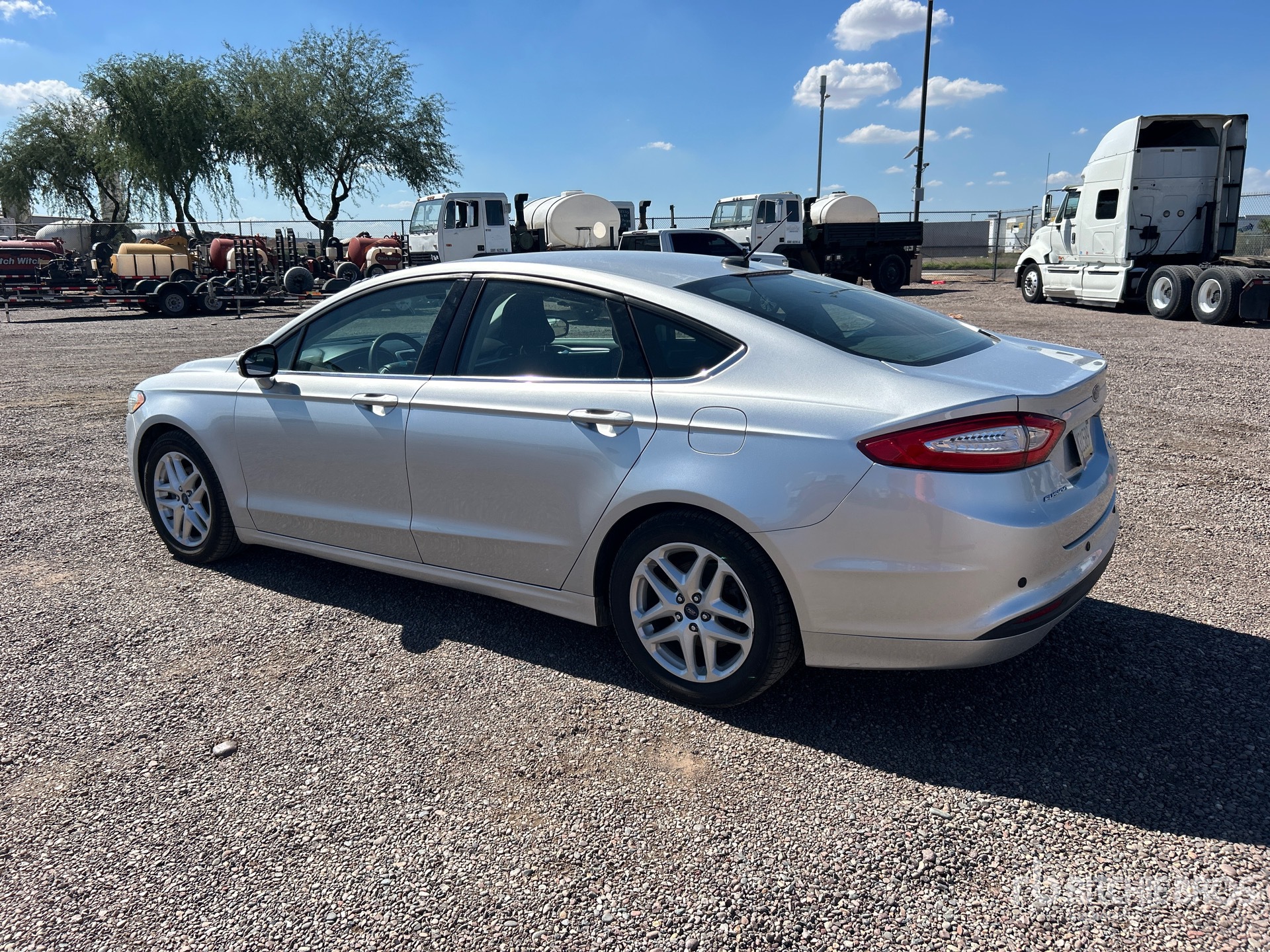 General Appearance with Picture, Left Rear Corner