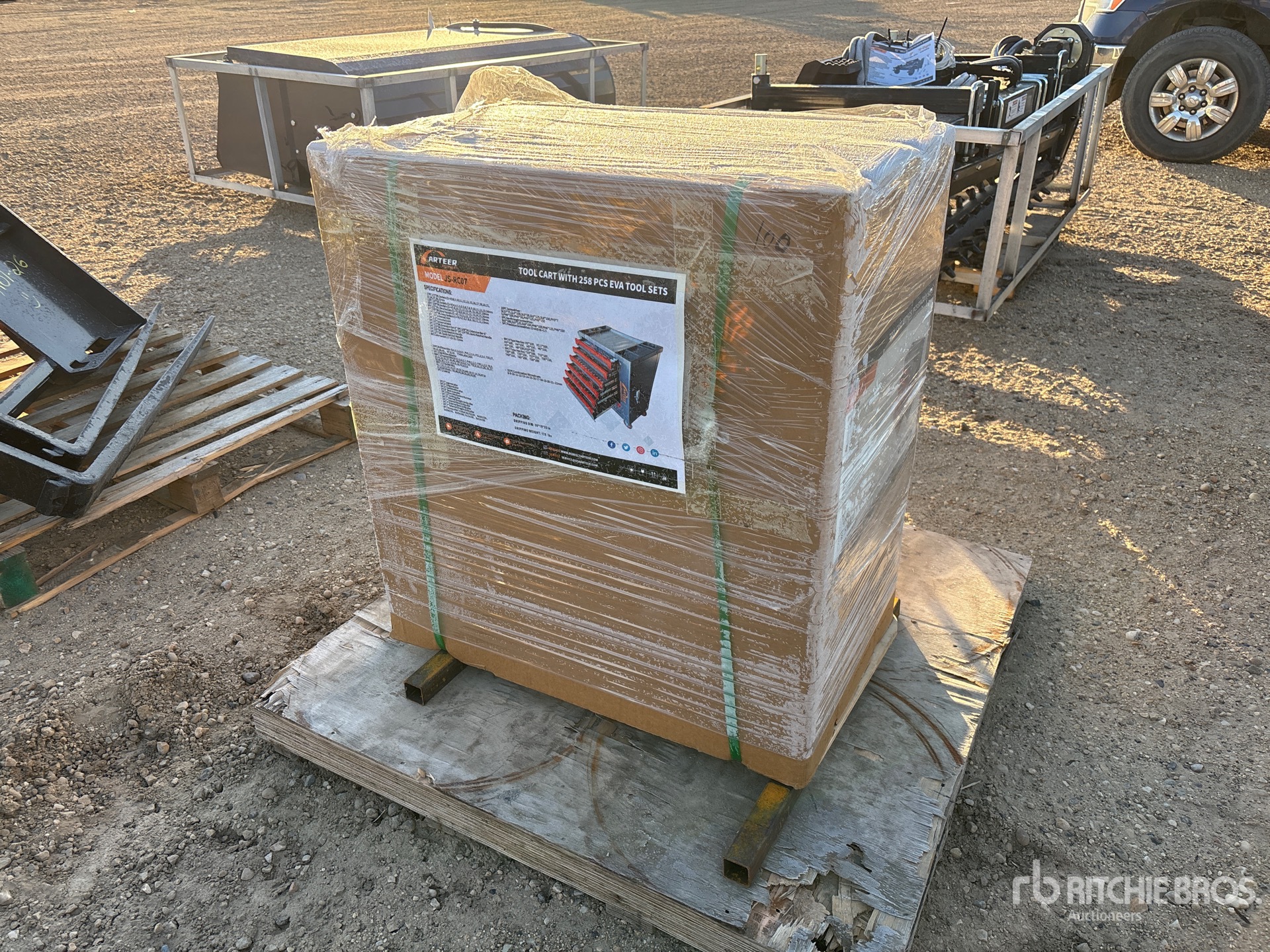 General Appearance with Picture, Left Front Corner