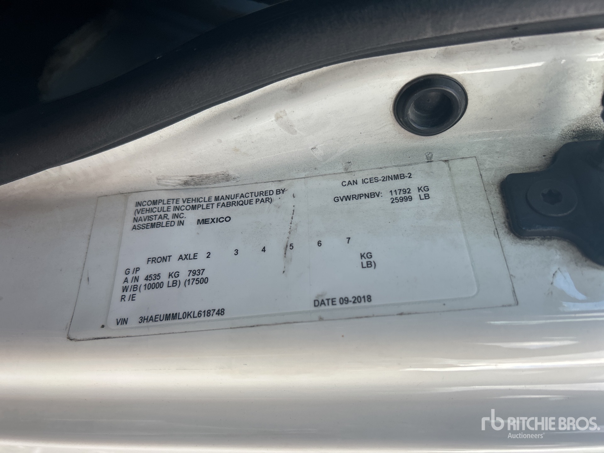 General Appearance with Serial Number / VIN