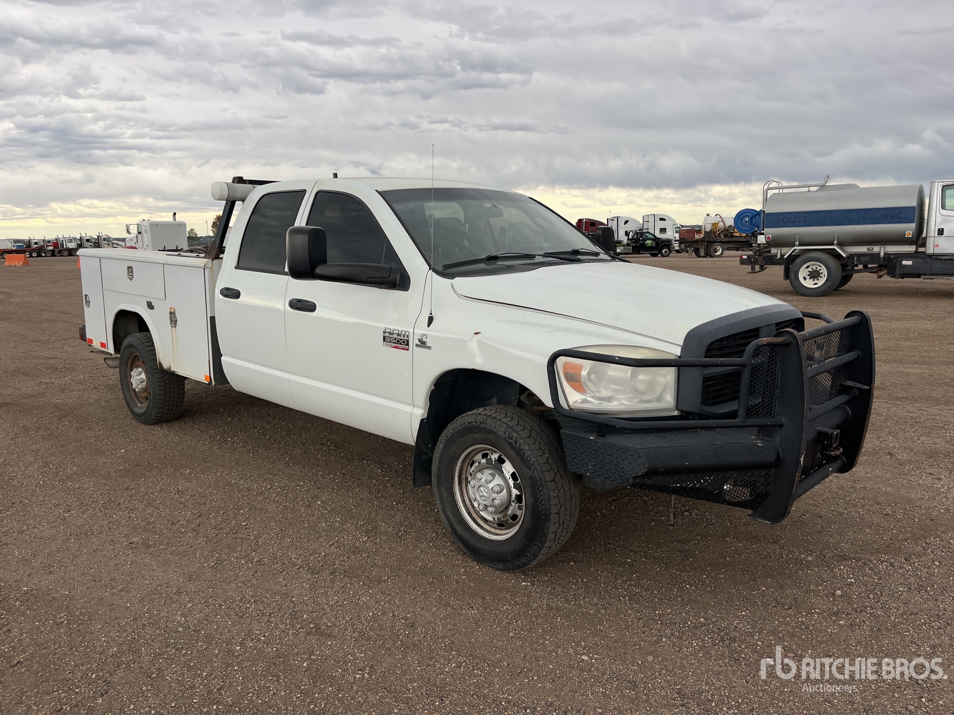 General Appearance with Picture, Right Front Corner