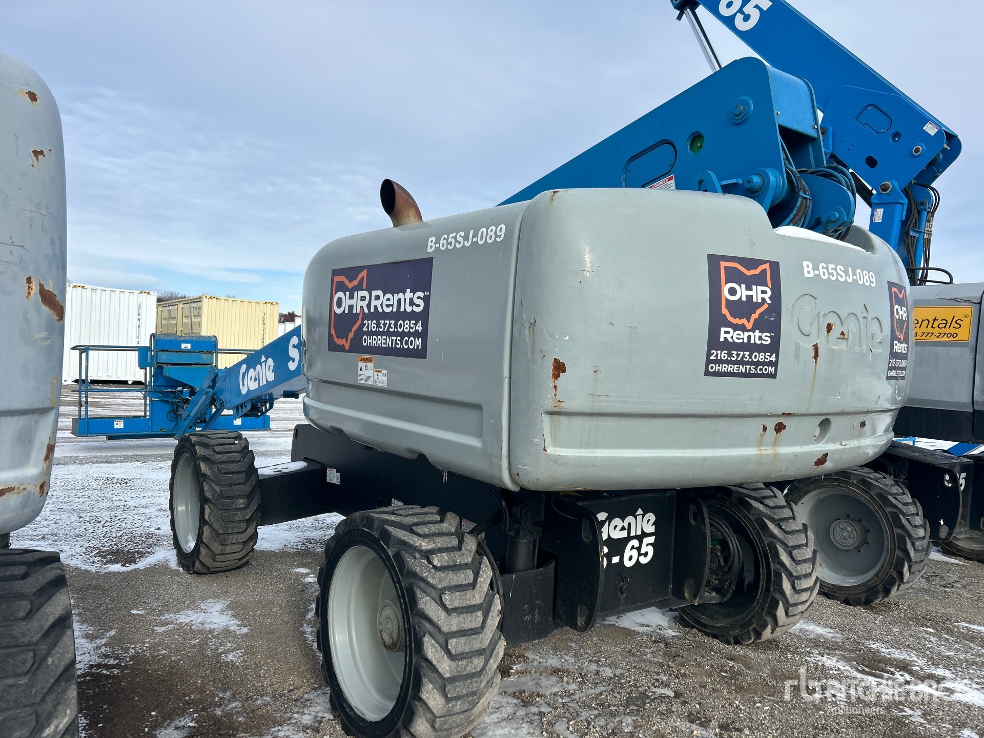 General Appearance with Picture, Left Rear Corner