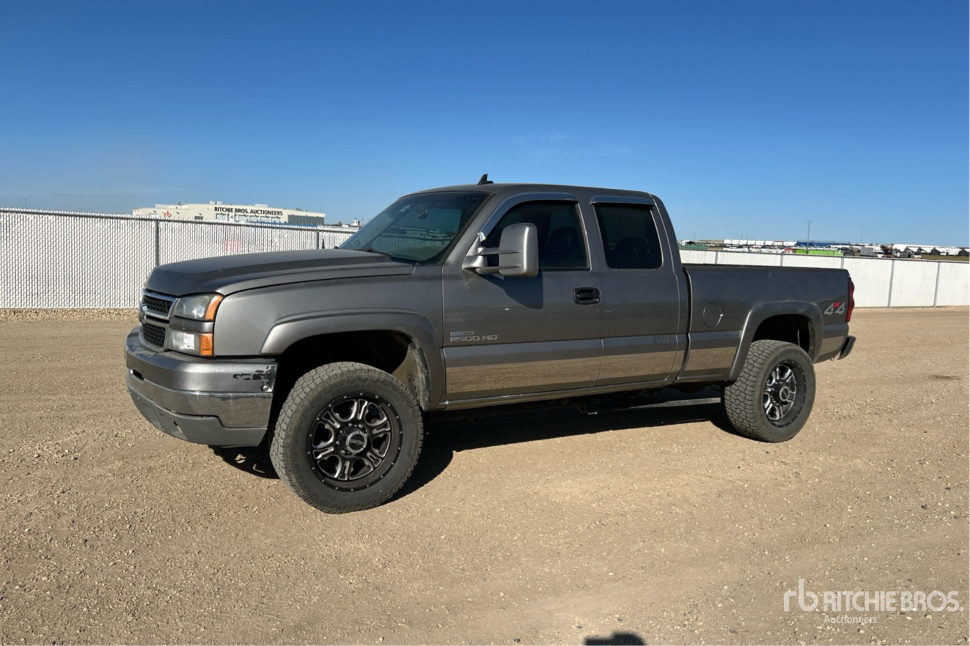 General Appearance with Picture, Left Front Corner