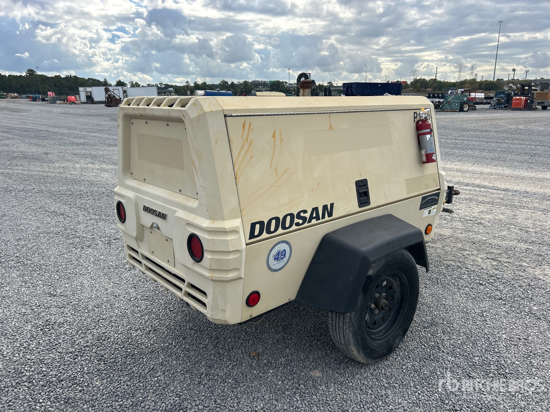 General Appearance with Picture, Right Rear Corner