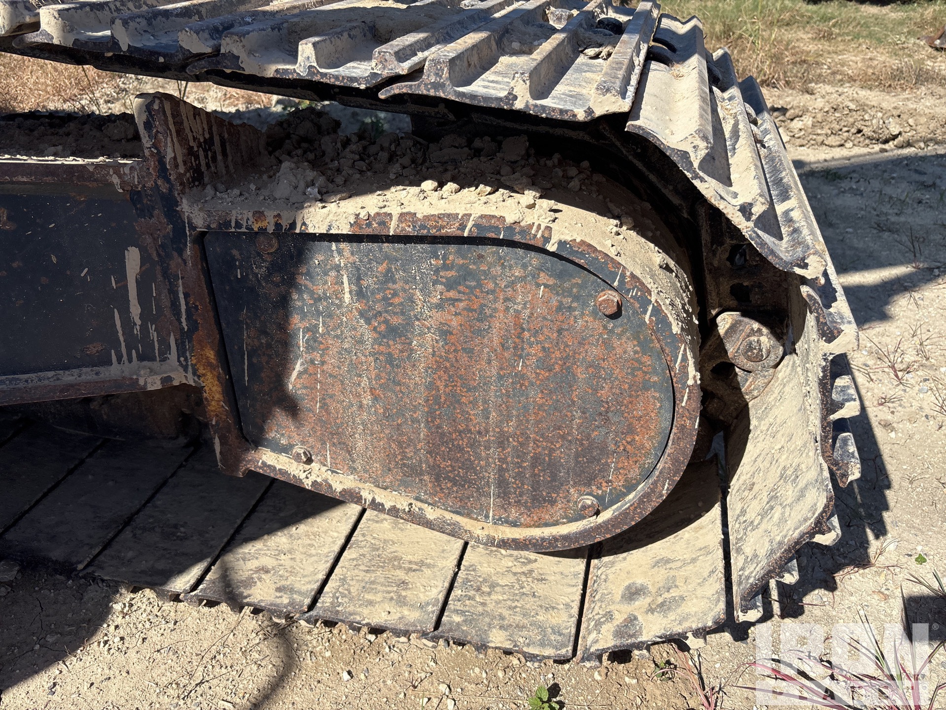 Drivetrain with Right Drive Motor