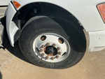 Underbody with Right Steer Tire